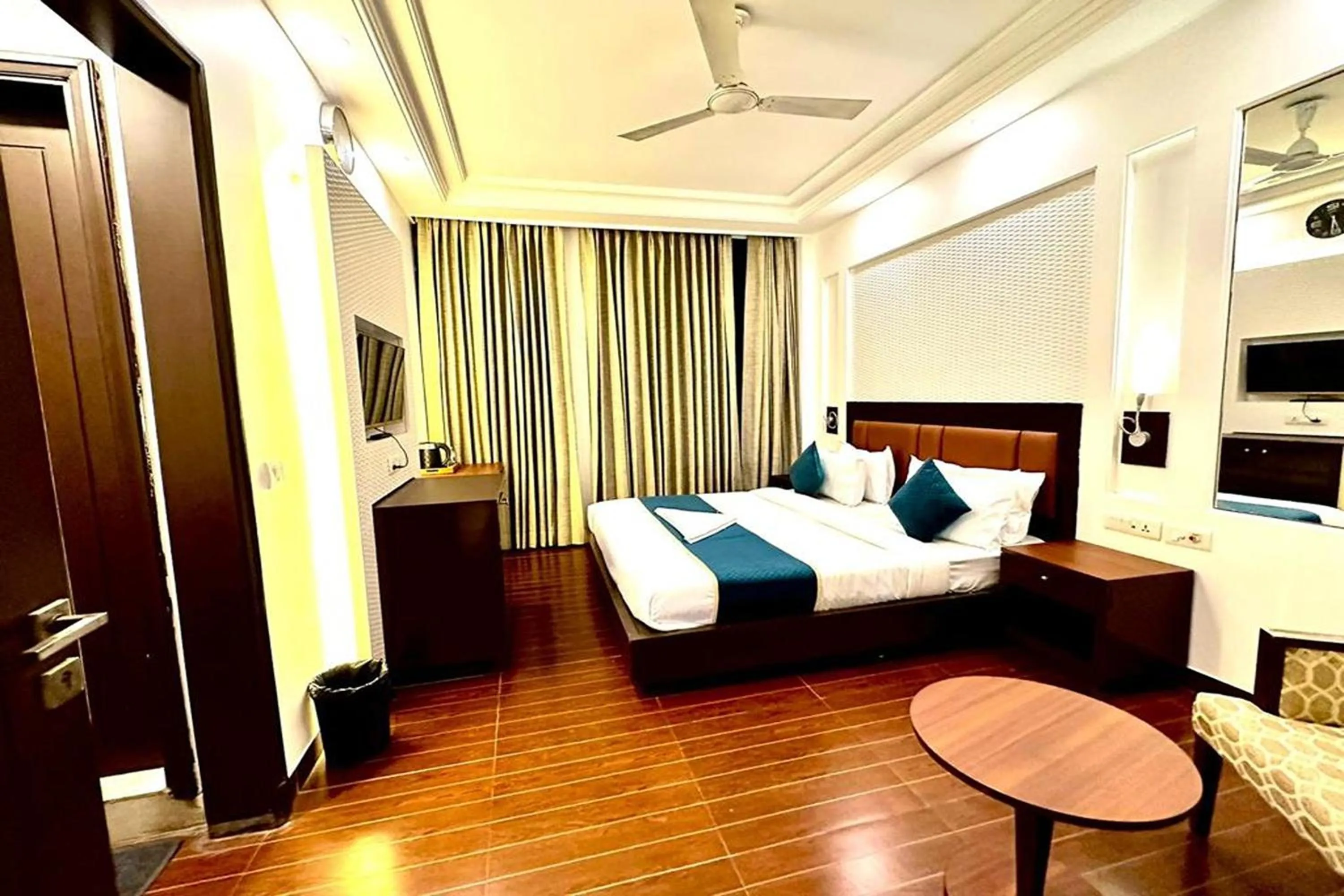 Bed in Hotel The Imperio