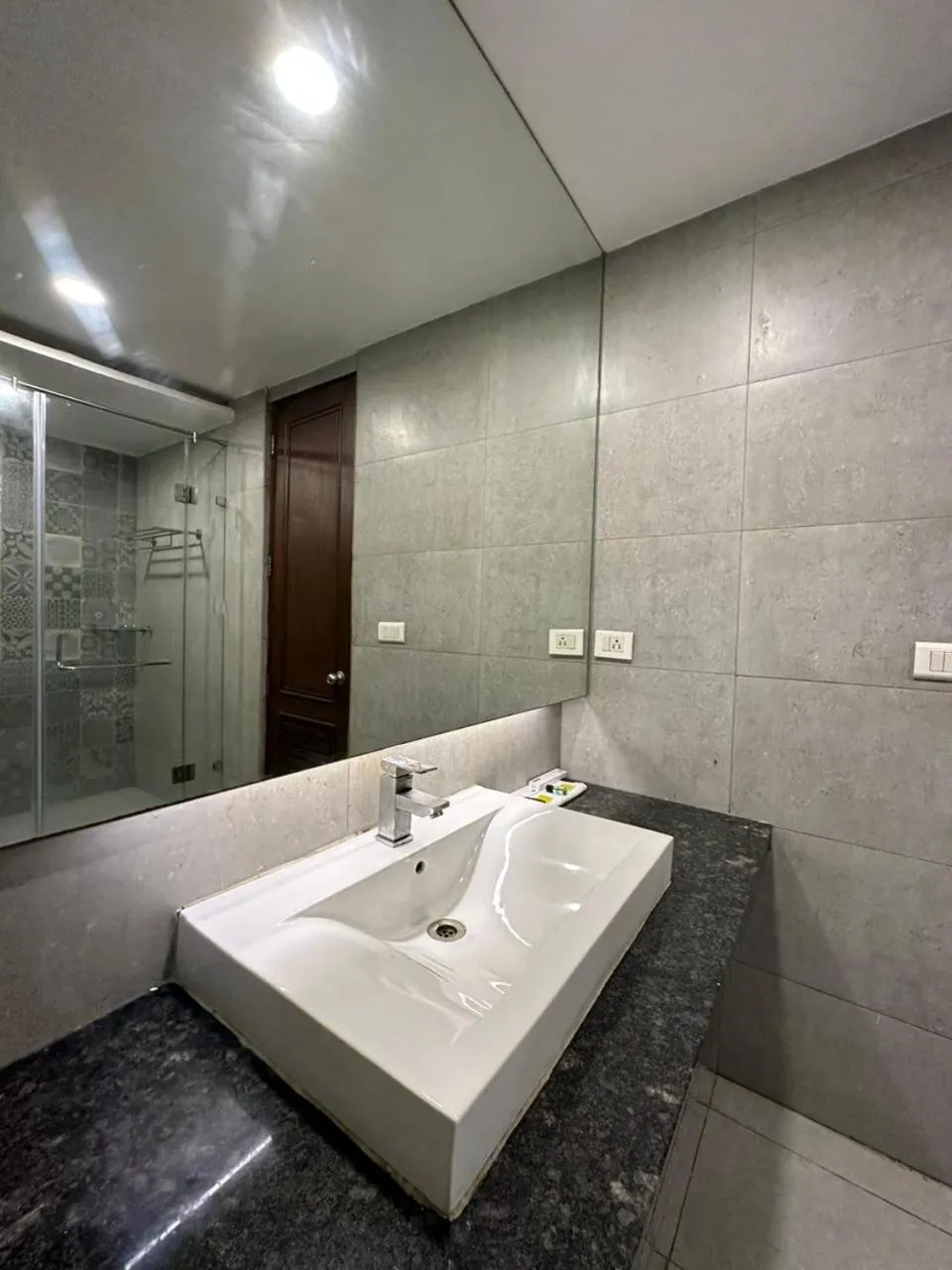 Bathroom in Hotel The Imperio