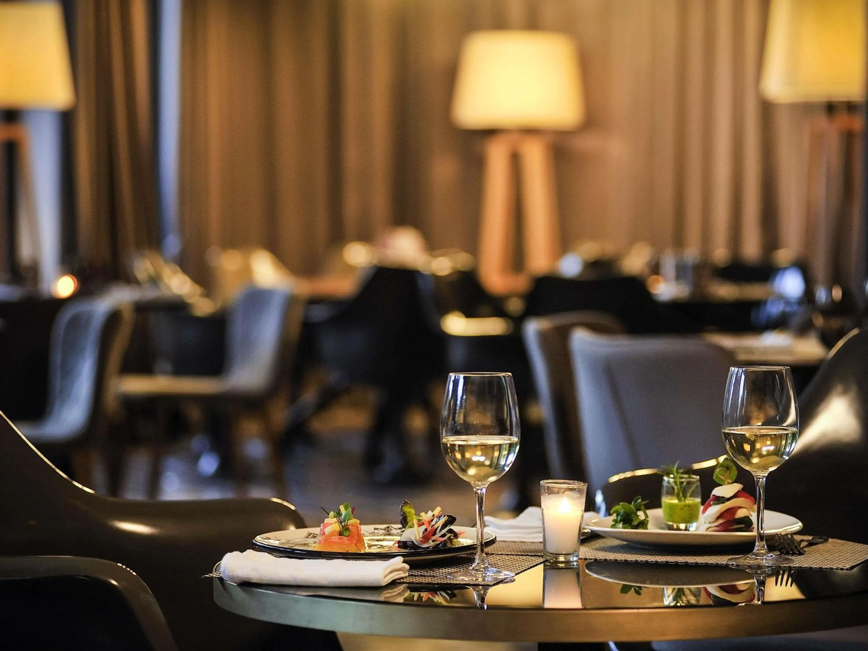 Lounge or bar in Novotel Marrakech Hivernage