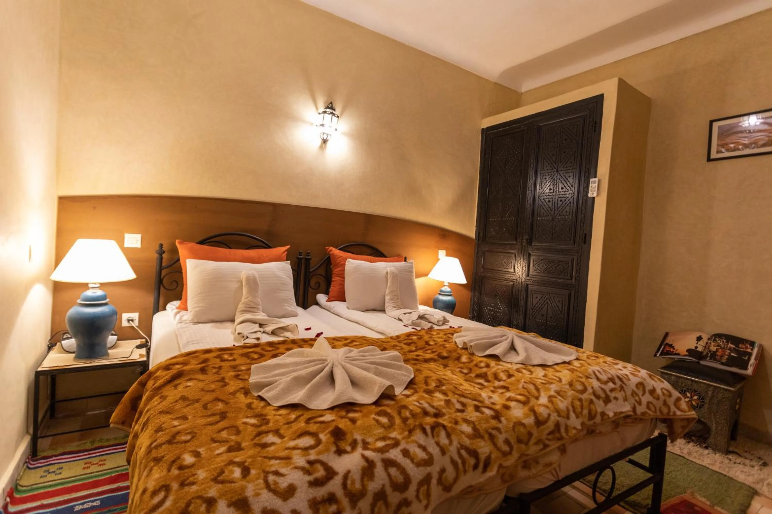 Photo of the whole room, Bed in Riad Losra