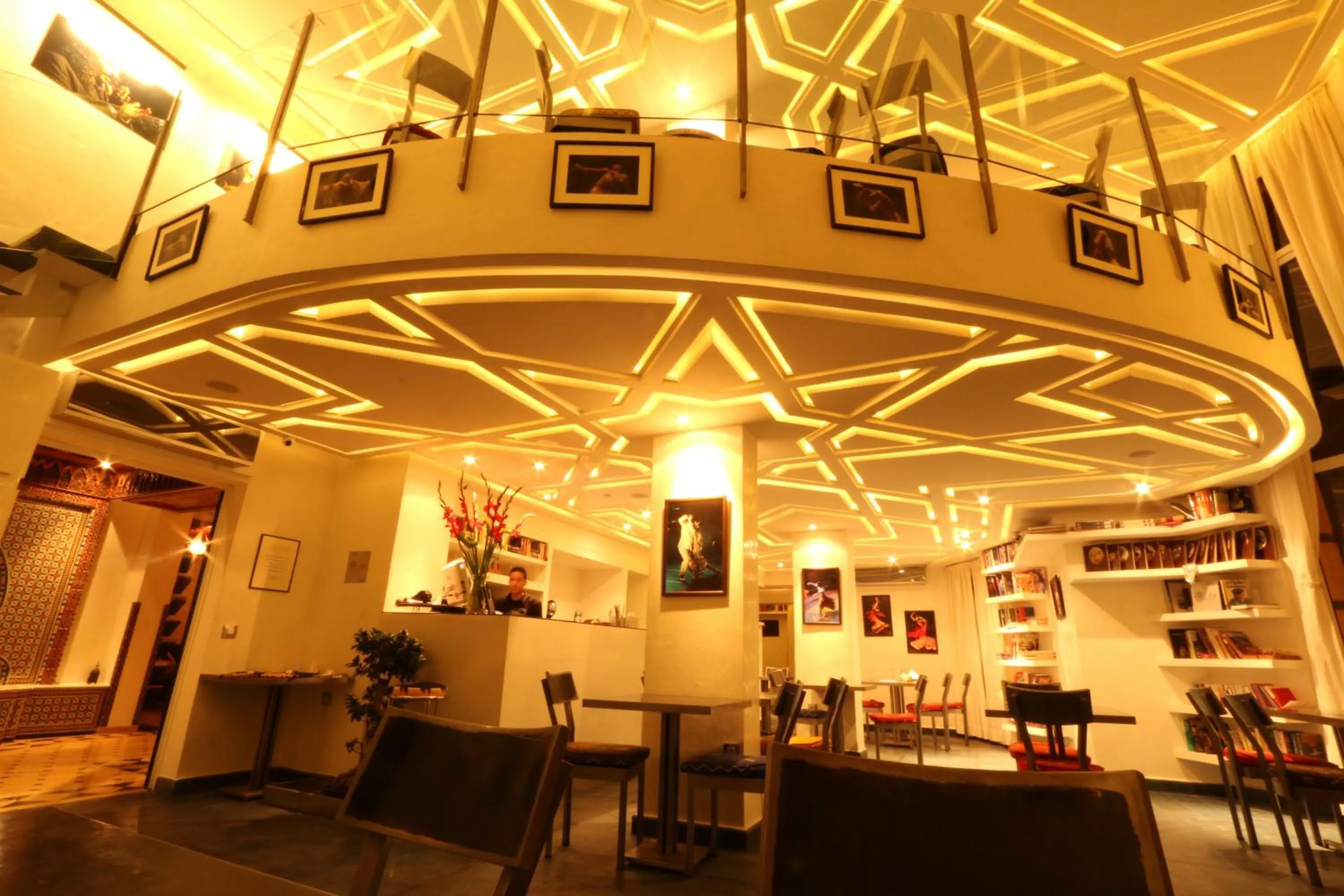 Restaurant/places to eat in Amani Hotel Suites & Spa