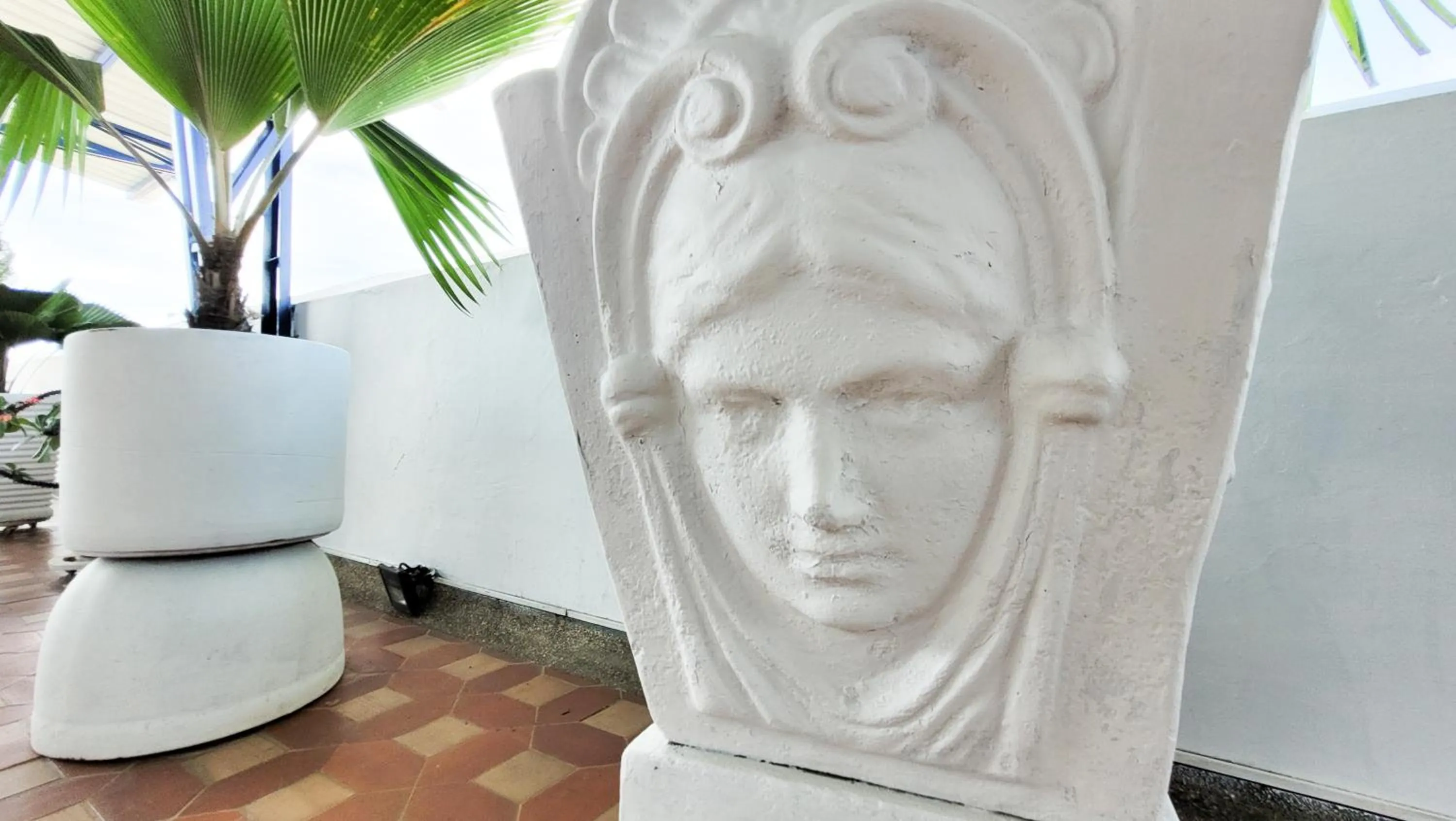 Nearby landmark in Hotel Acapulco Caucasia