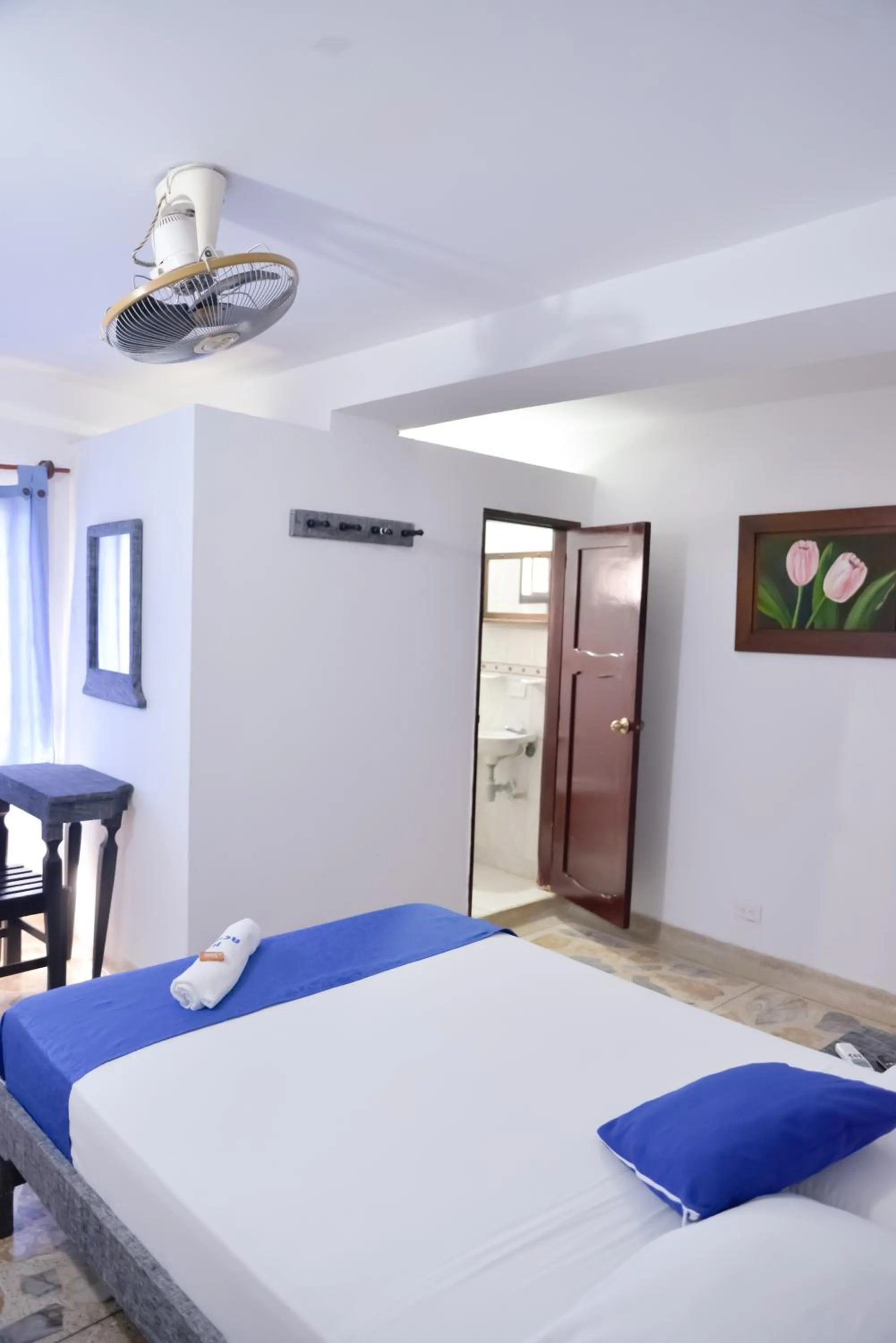 Photo of the whole room, Bed in Hotel Acapulco Caucasia