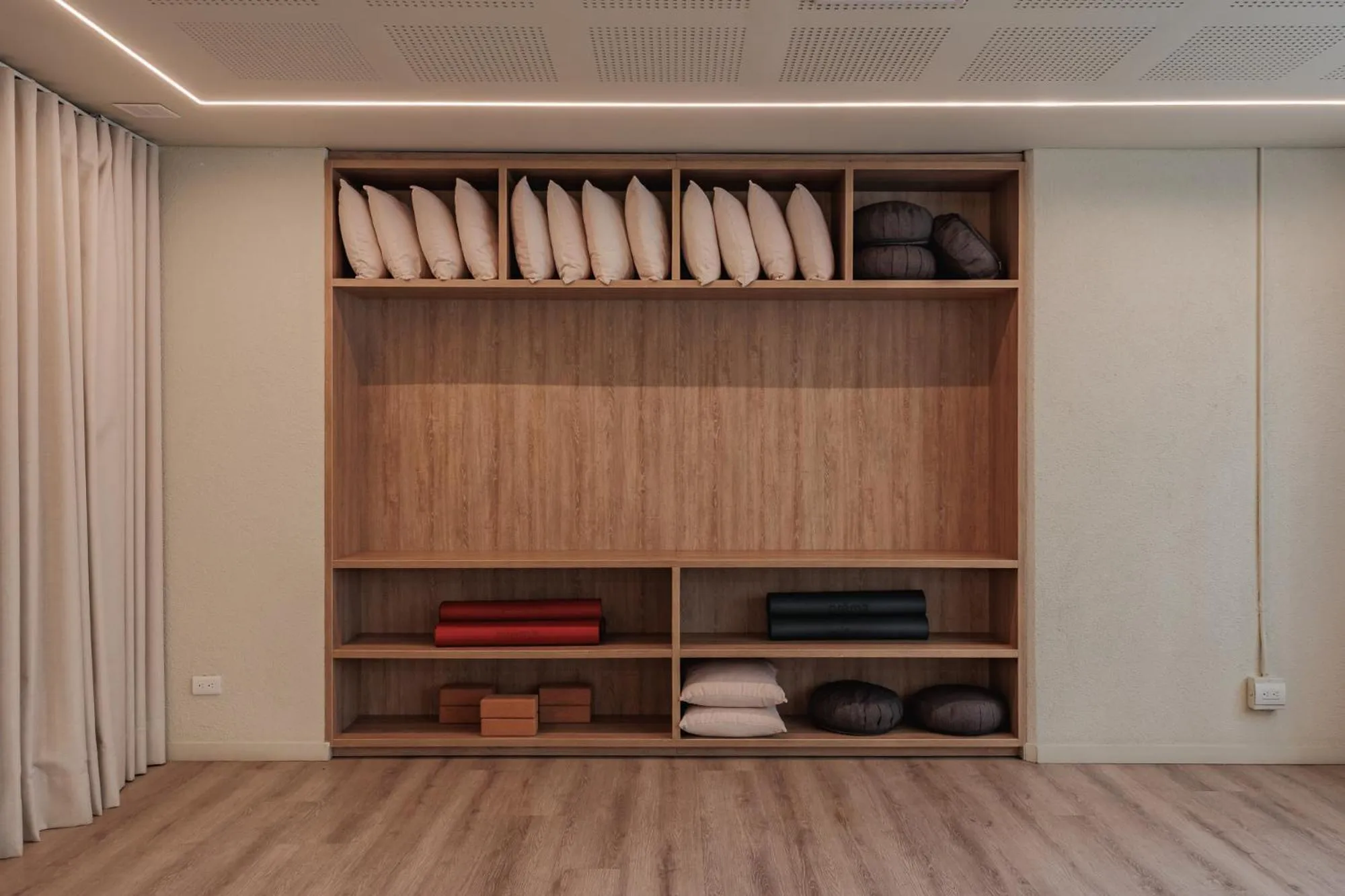 Game Room in Versus Hotel