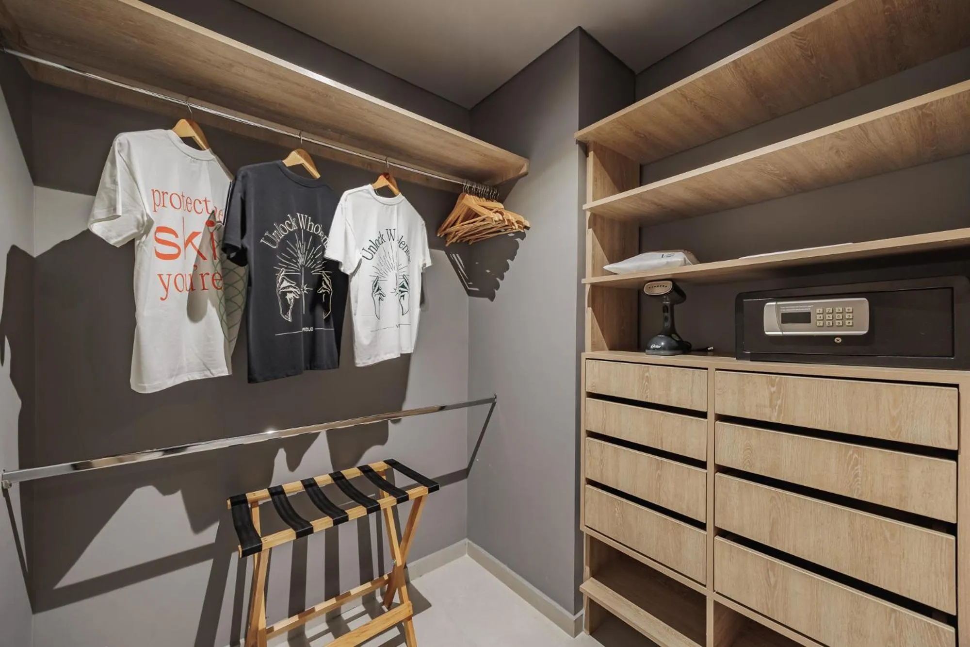 wardrobe in Versus Hotel