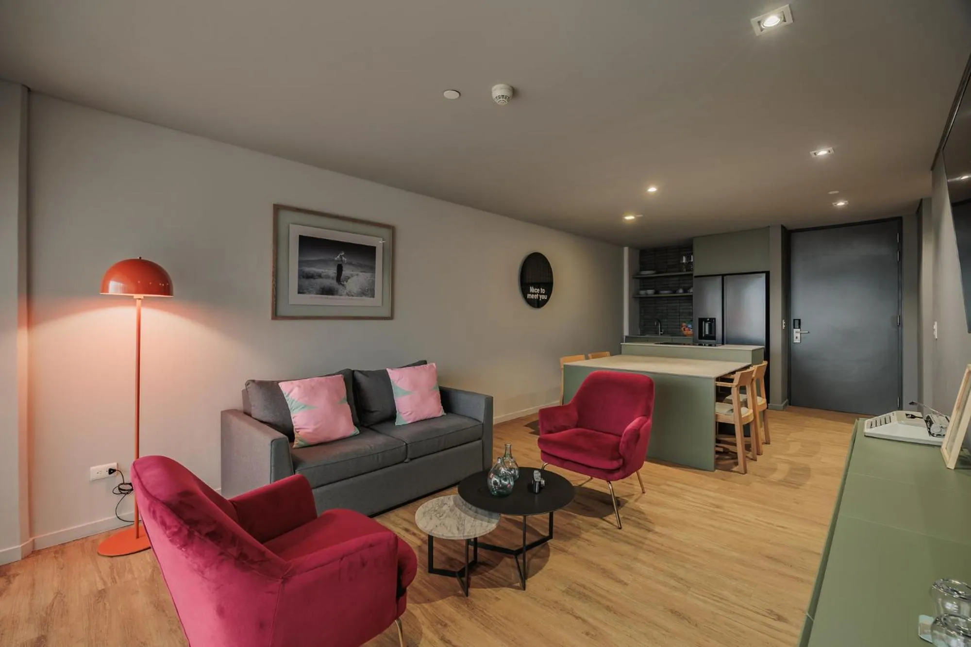 Living room in Versus Hotel