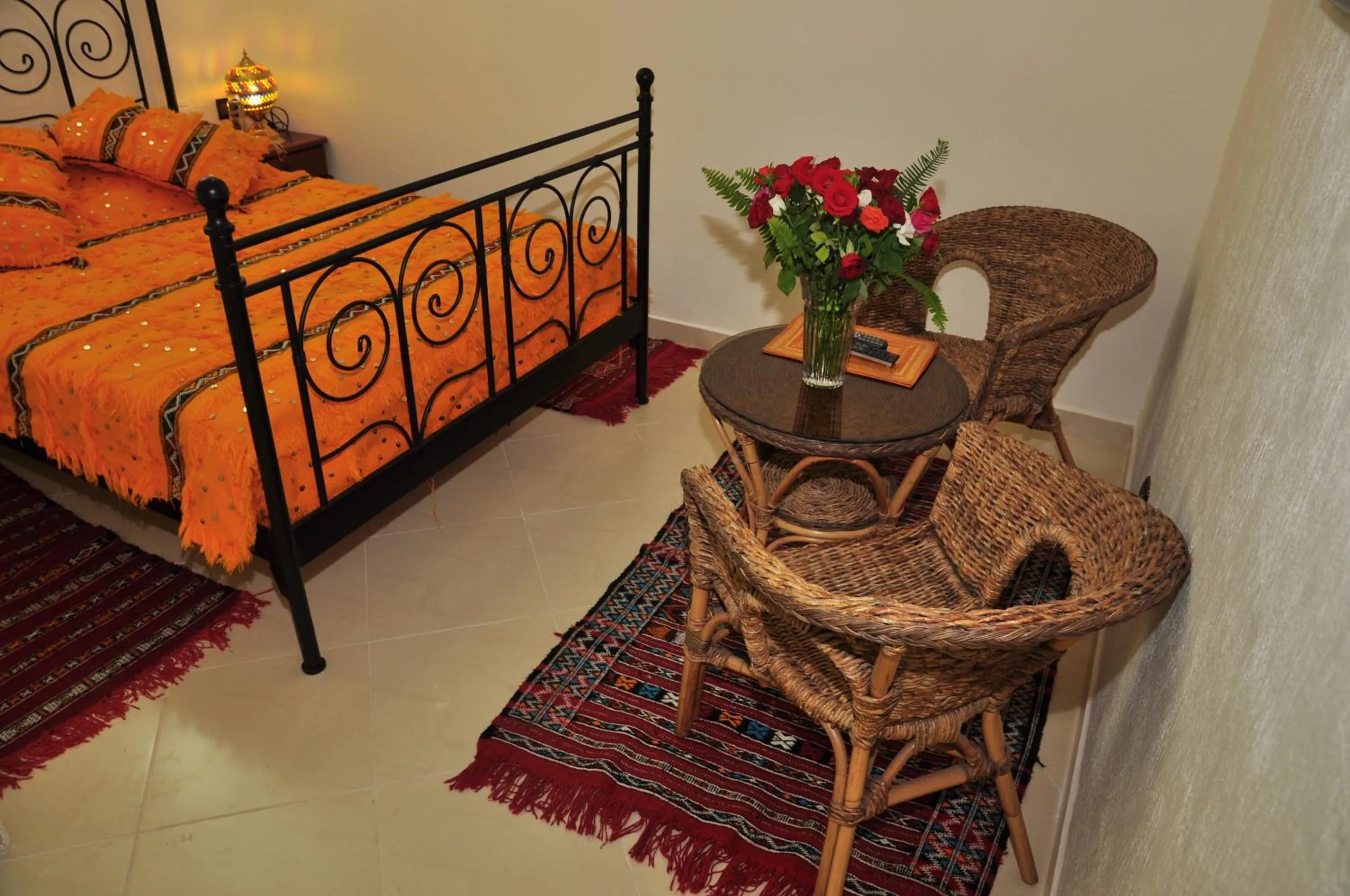 Bed, Seating Area in Dar Aliane