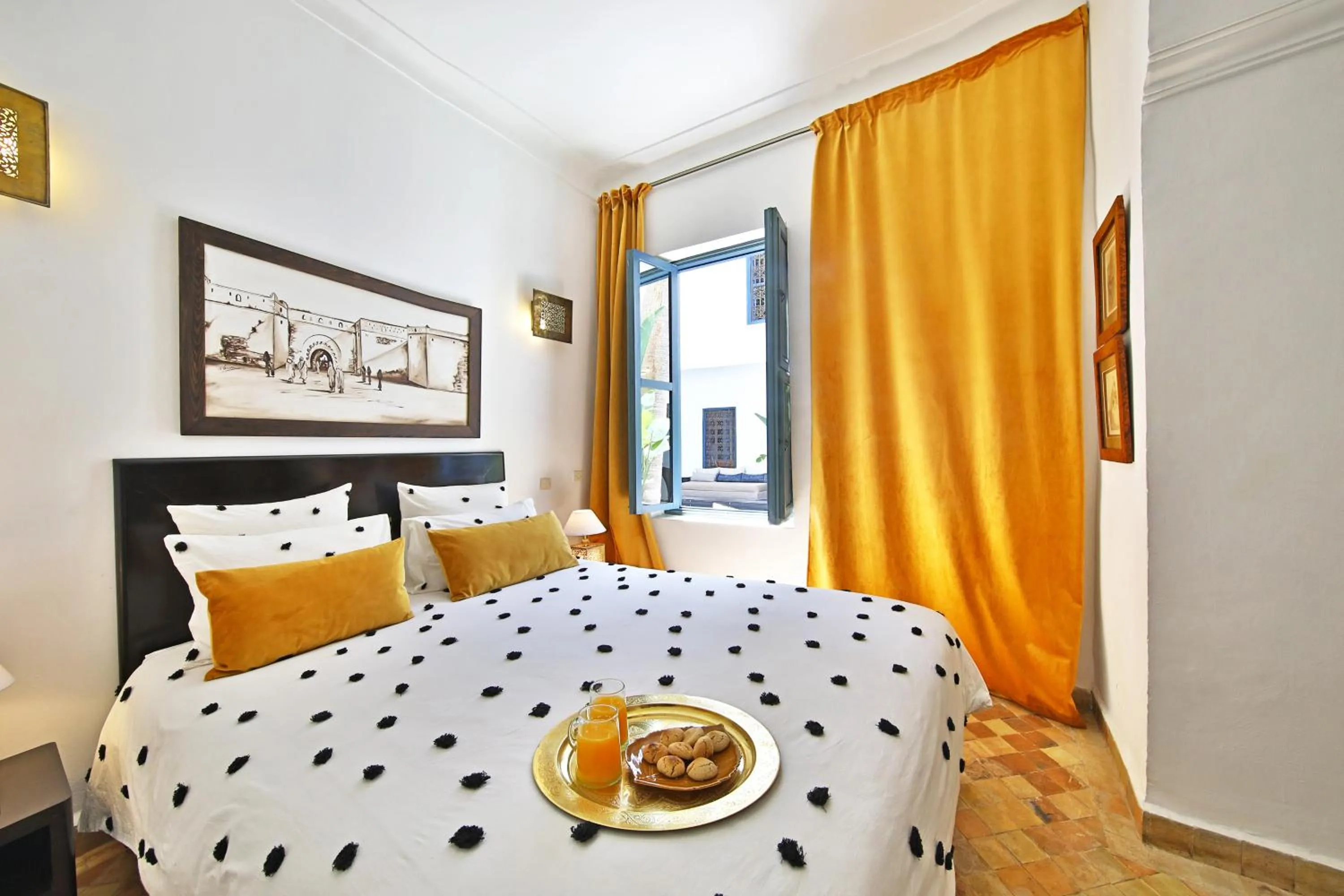 Garden view, Bed in Riad Anyssates