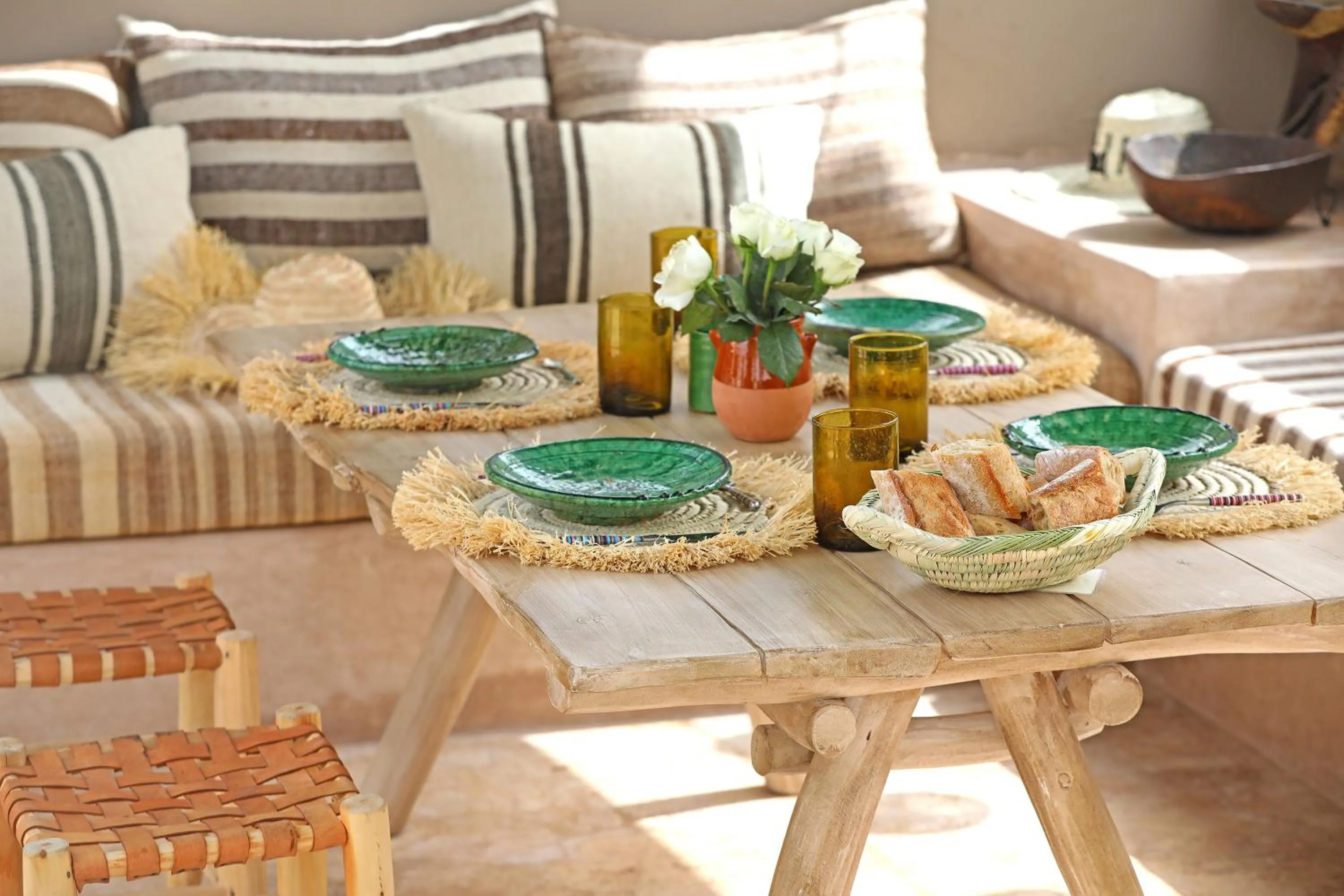 Restaurant/places to eat in Riad Anyssates