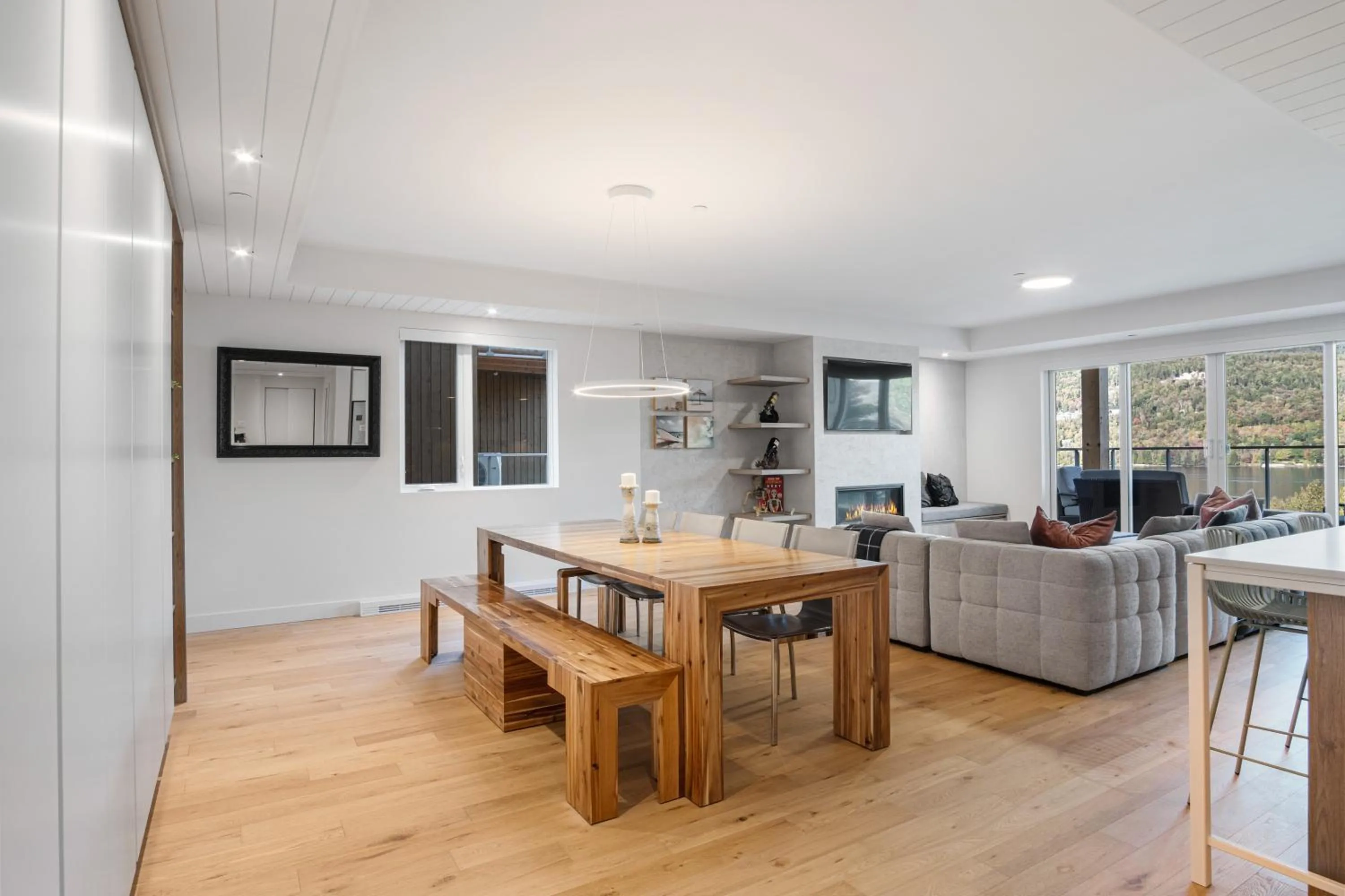 Lago by Tremblant Platinum