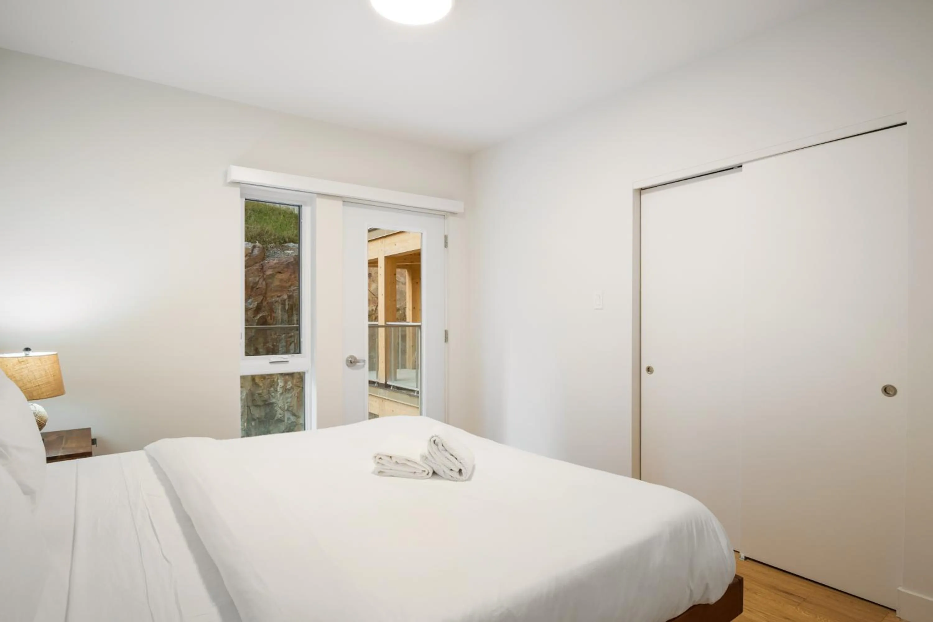 Bed in Lago by Tremblant Platinum