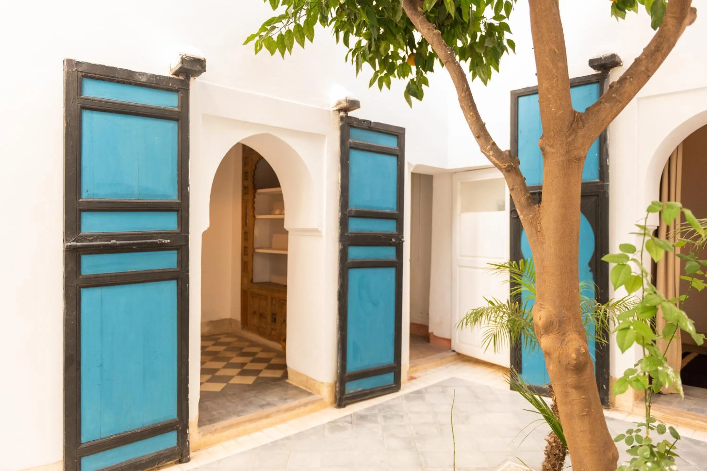 Property building in Riyad El Cadi