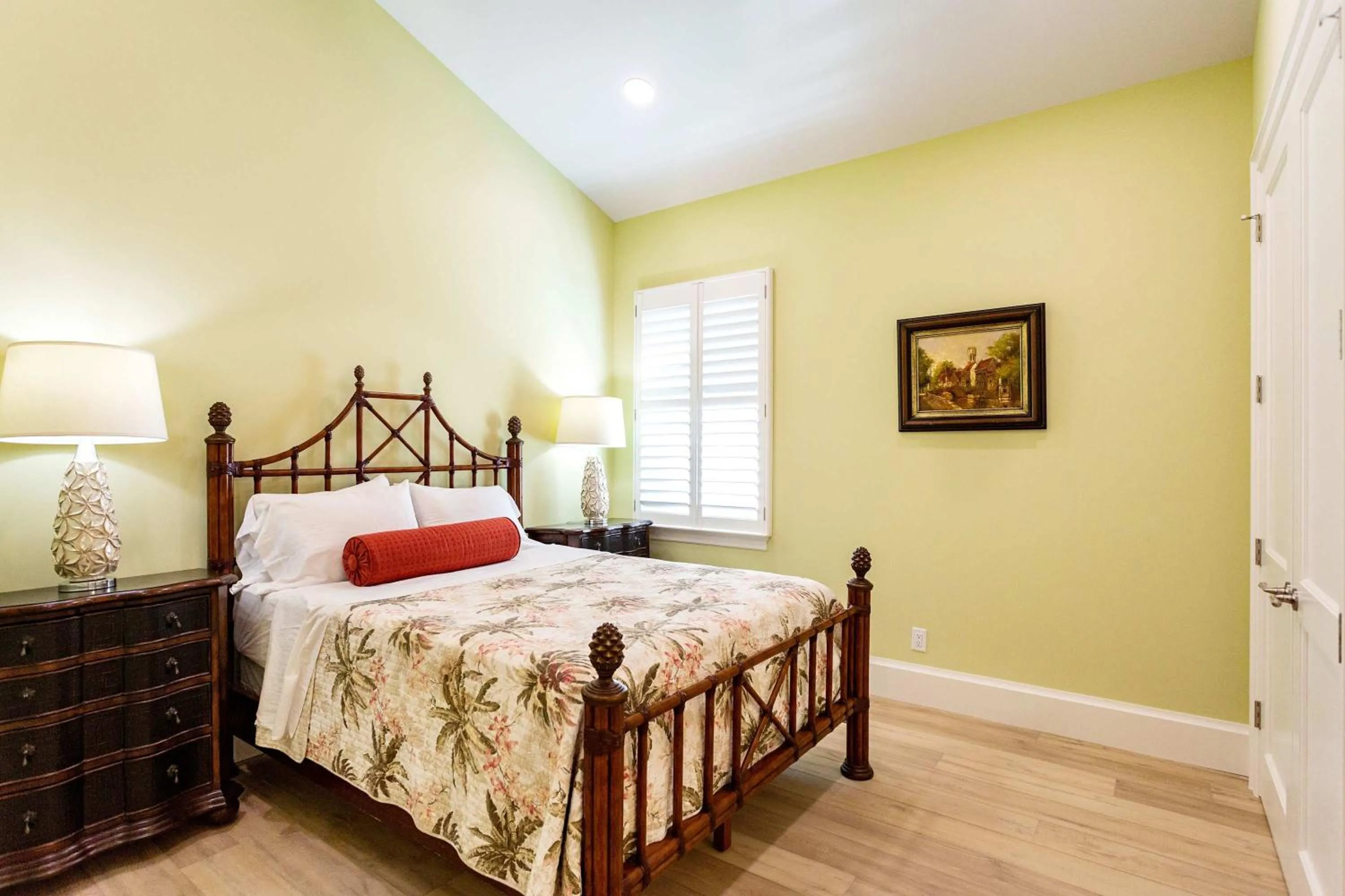 Bed in Imola Vacation Rental