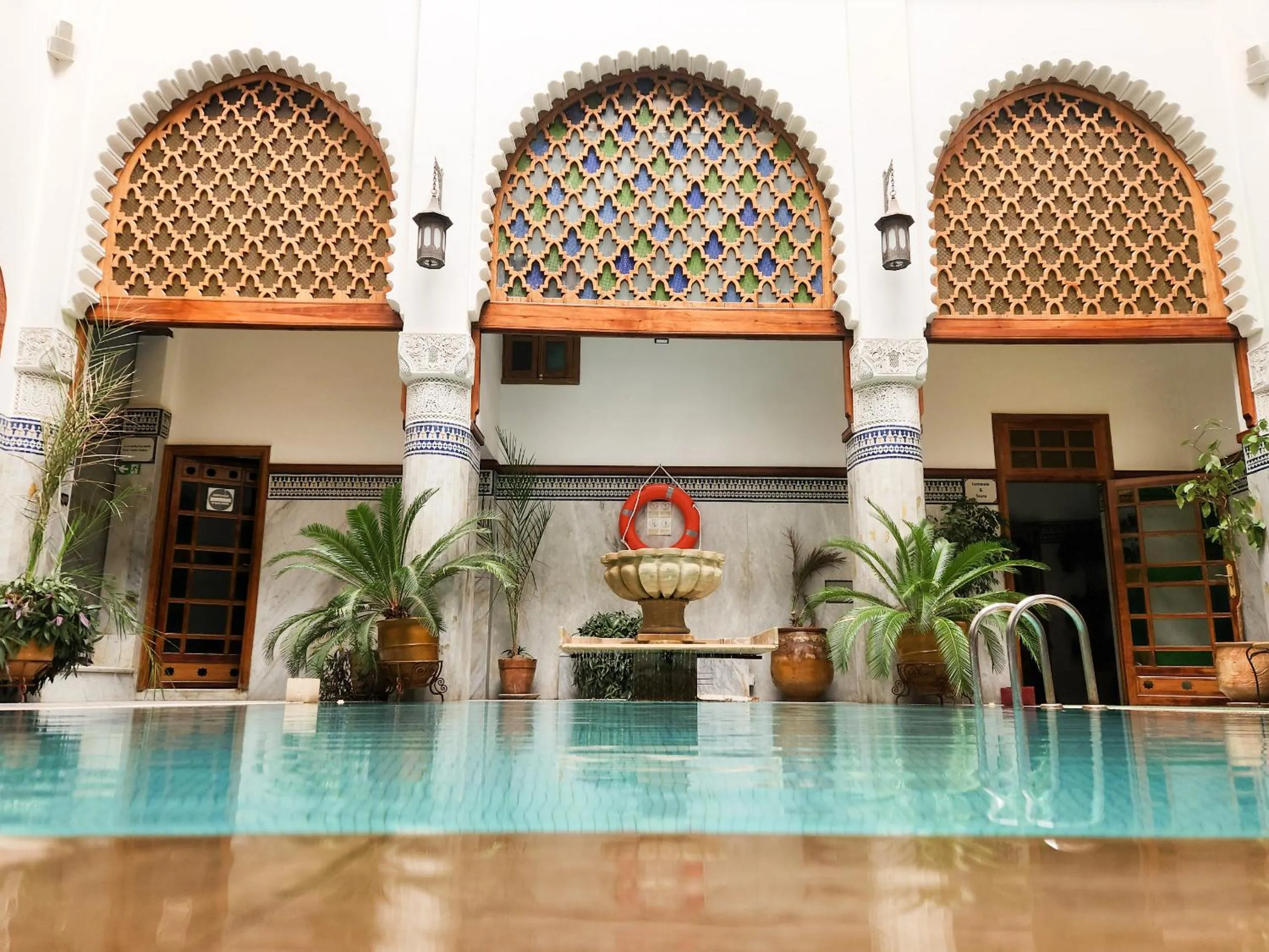 Swimming pool in Le Riad Palais d'hotes Suites & Spa Fes