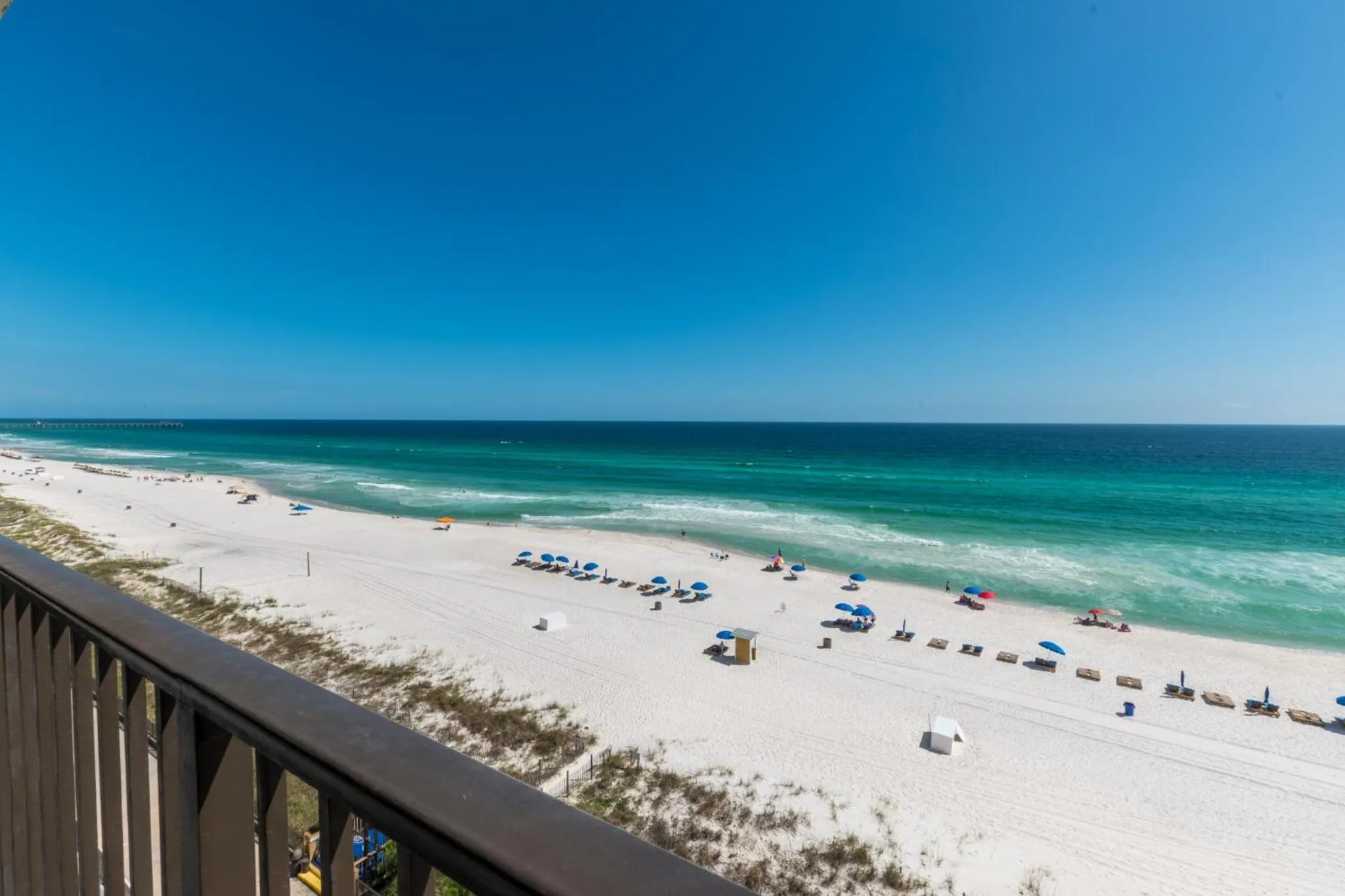 AquaVista Beach Resort by Sand Seeker Vacations