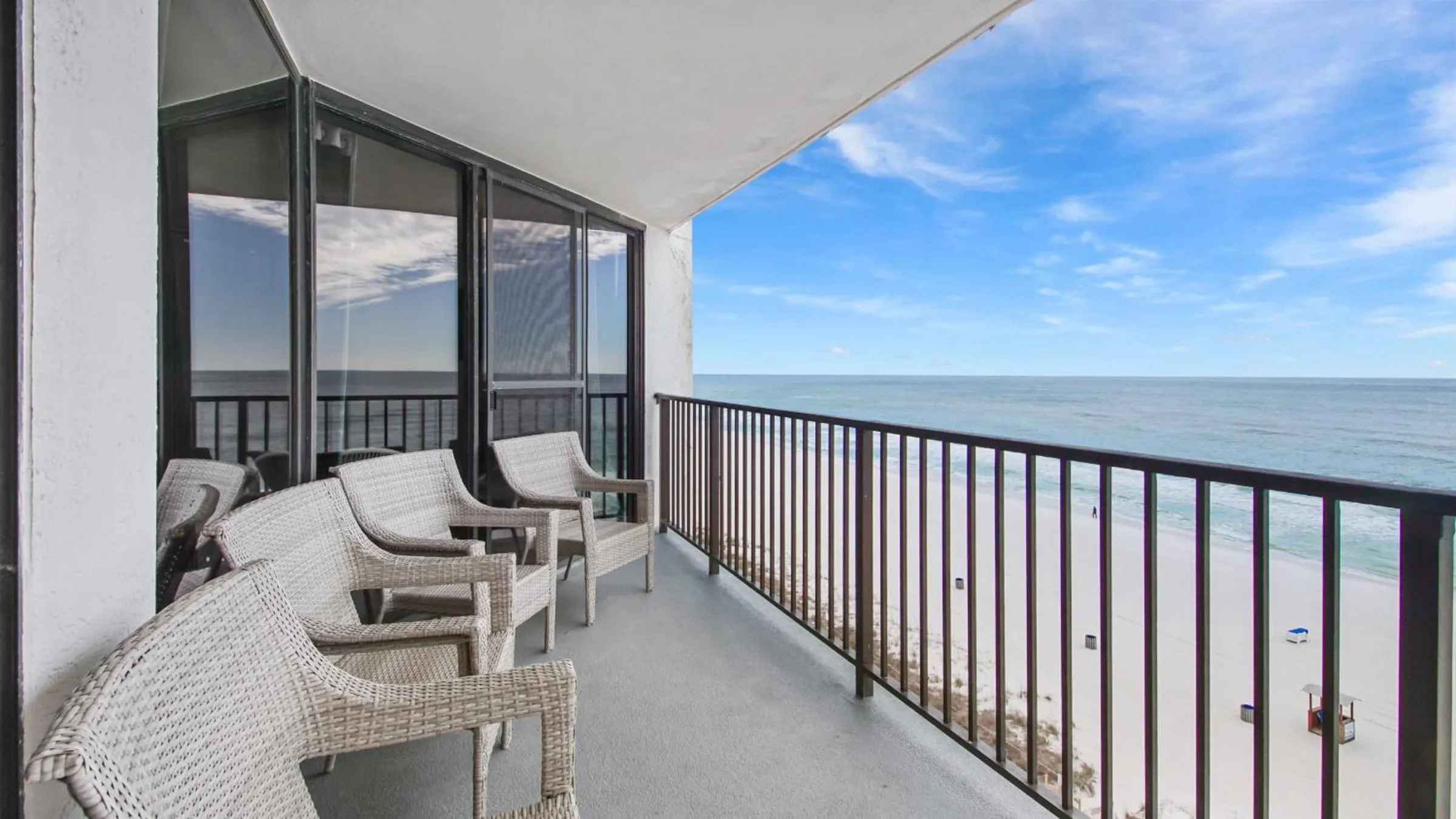 AquaVista Beach Resort by Sand Seeker Vacations