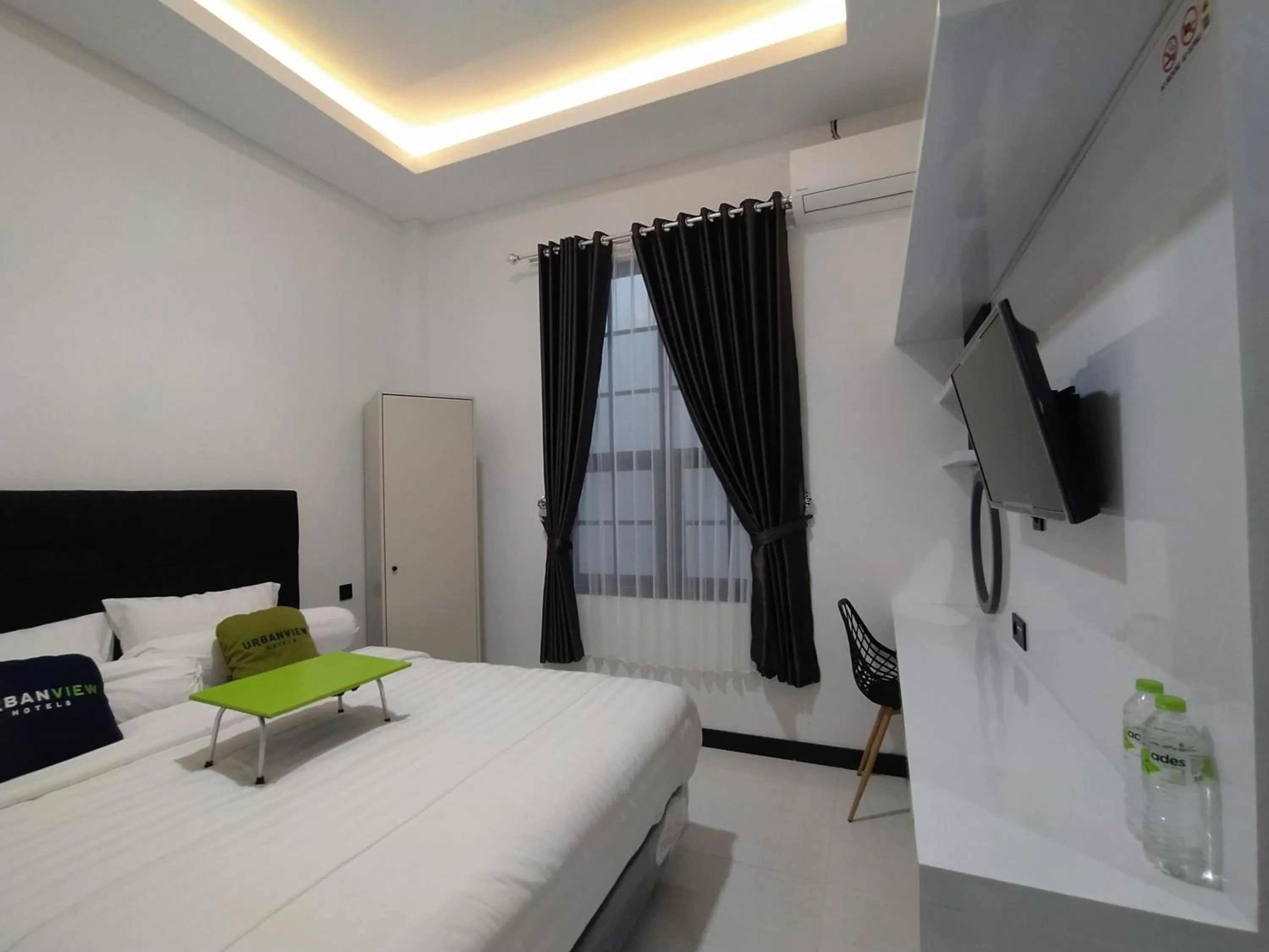 Bedroom, Bed in Urbanview Badran Residence Syariah Manahan