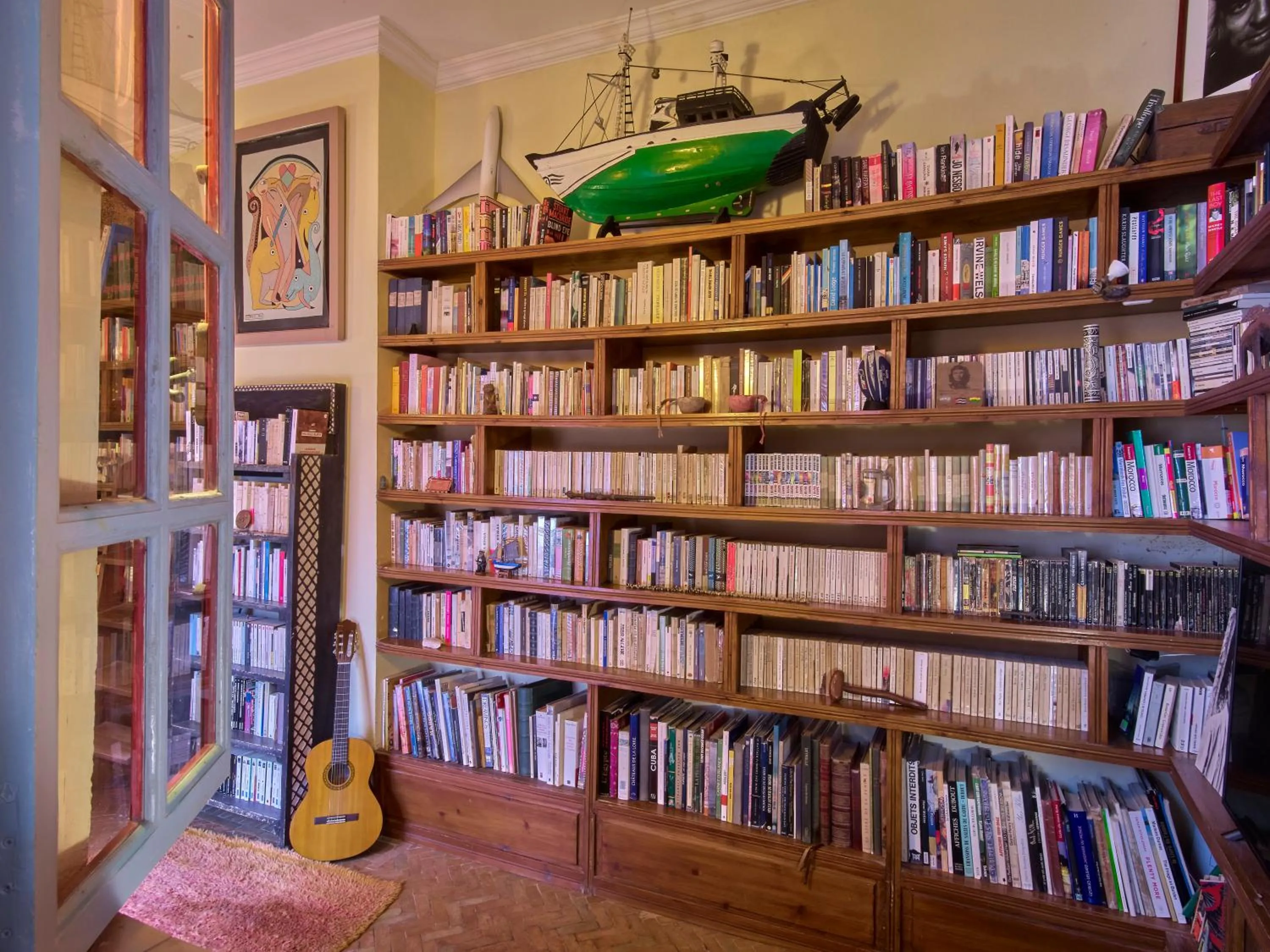 Library in Ryad Watier & SPA