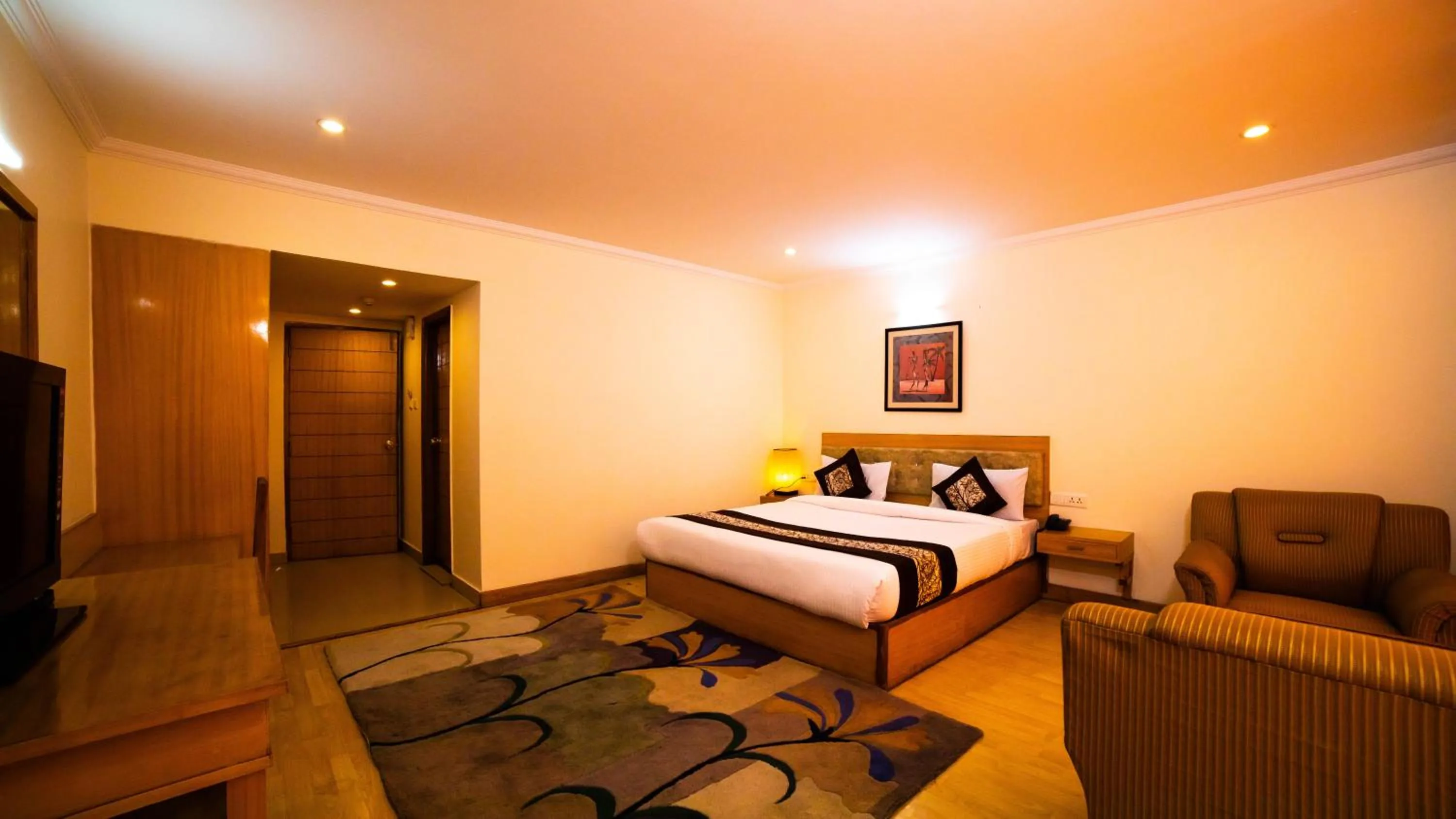 Photo of the whole room, Bed in Vaayu Resorts And Spa