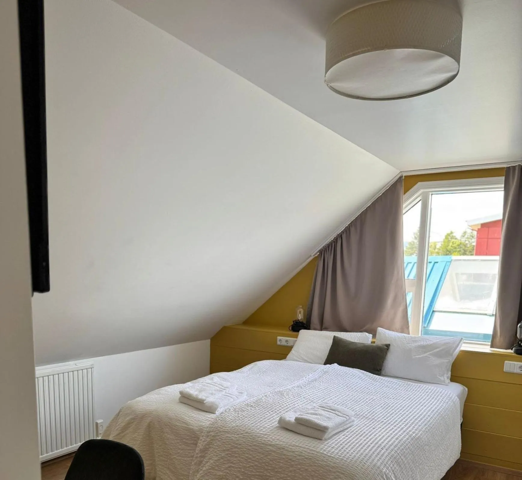 Bedroom, Bed in Hotel Breiddalsvik