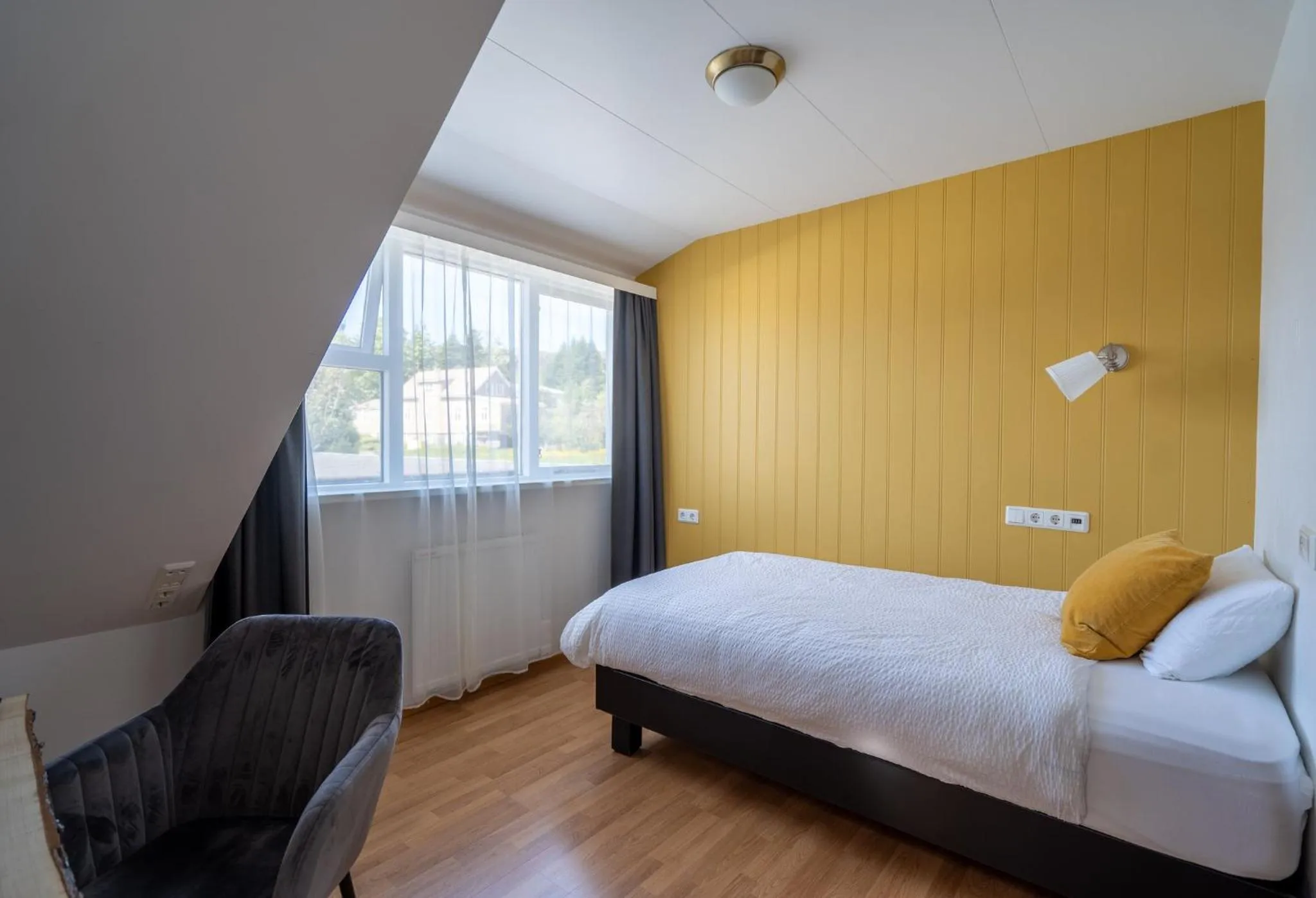 Bedroom, Bed in Hotel Breiddalsvik