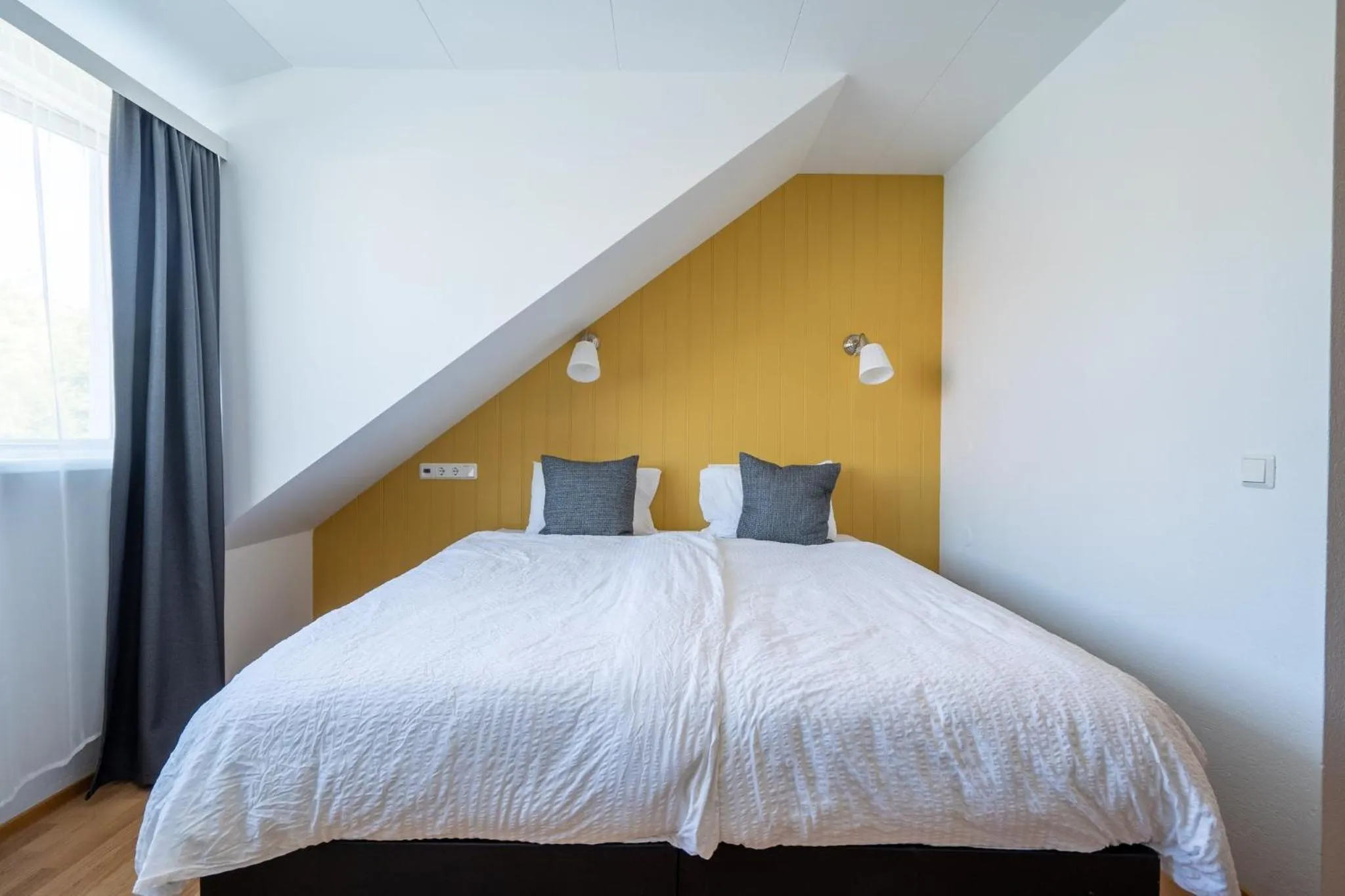 Bedroom, Bed in Hotel Breiddalsvik