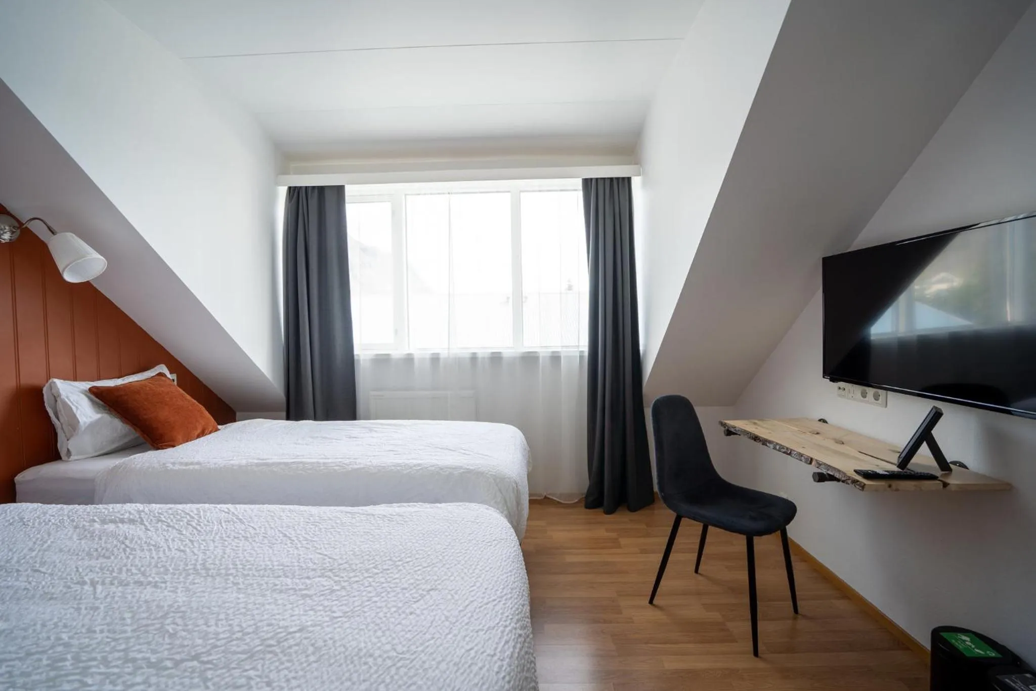 Bedroom, Bed in Hotel Breiddalsvik