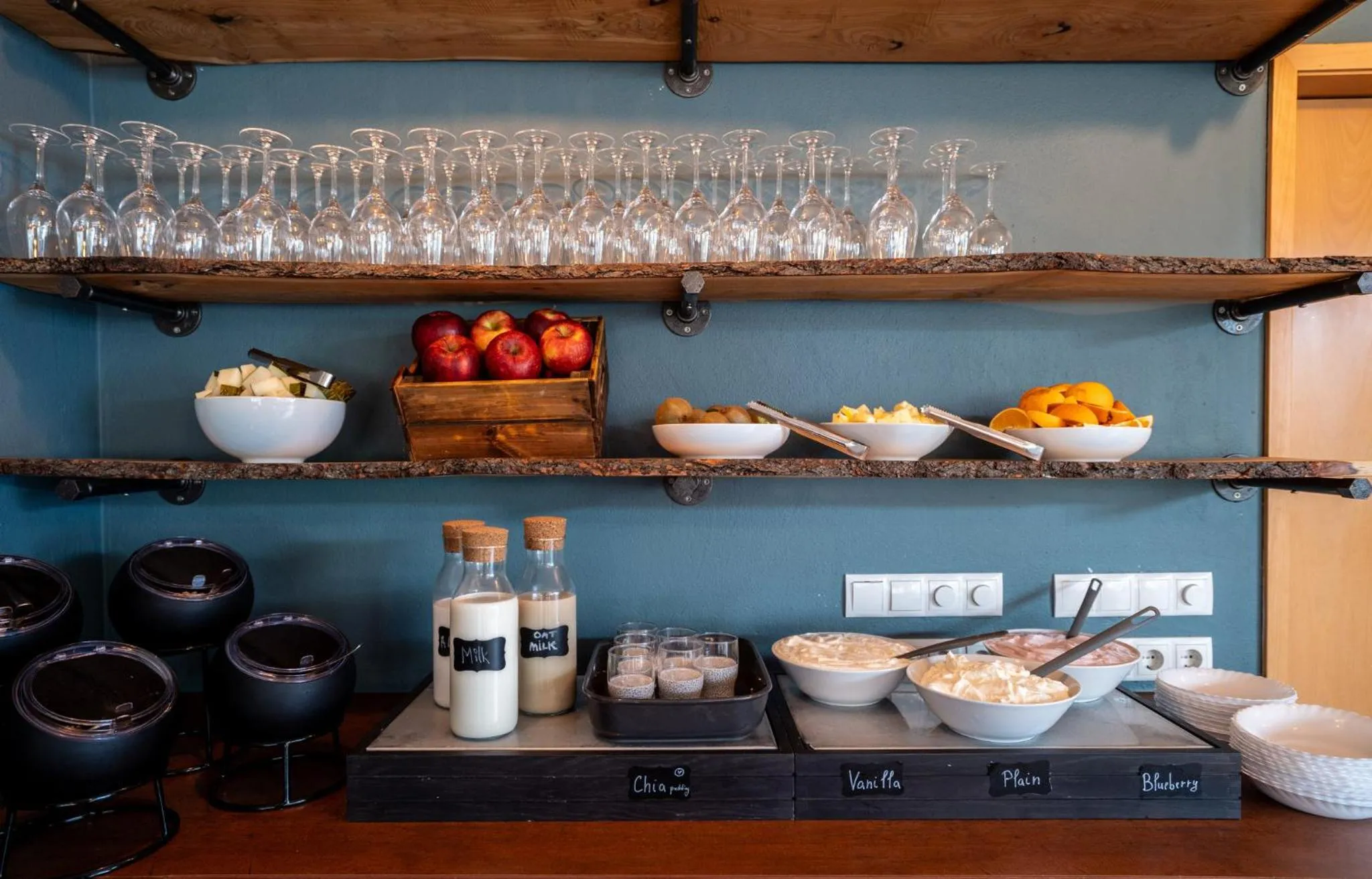 Buffet breakfast in Hotel Breiddalsvik