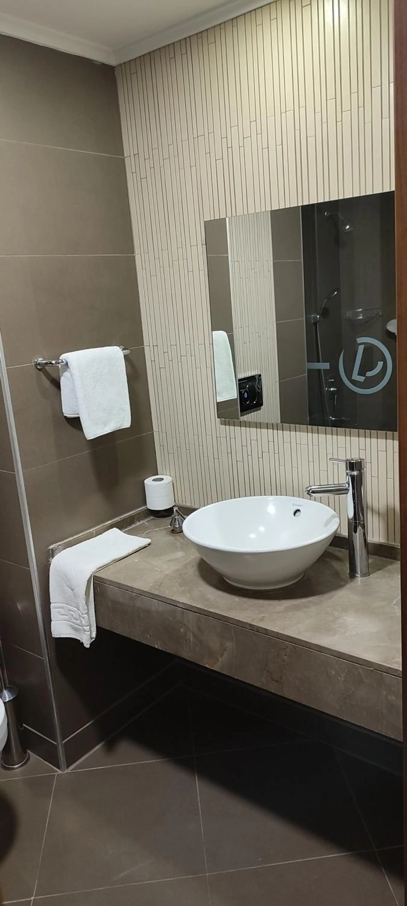 Bathroom in Dedepark Hotel