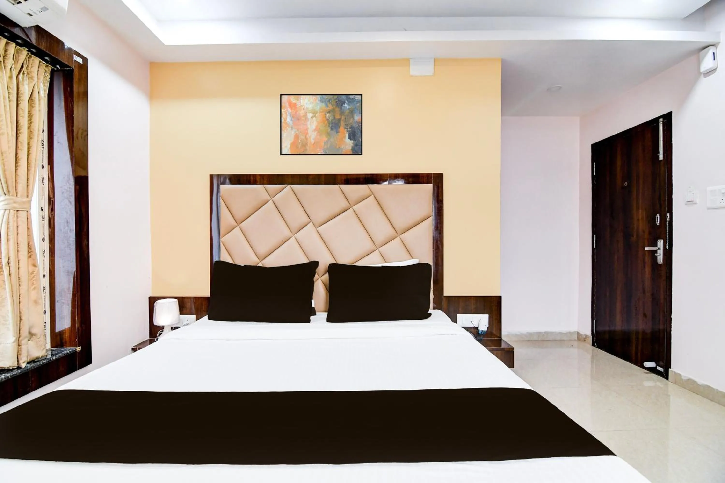 Bedroom, Bed in Super Collection O New Town DD Block