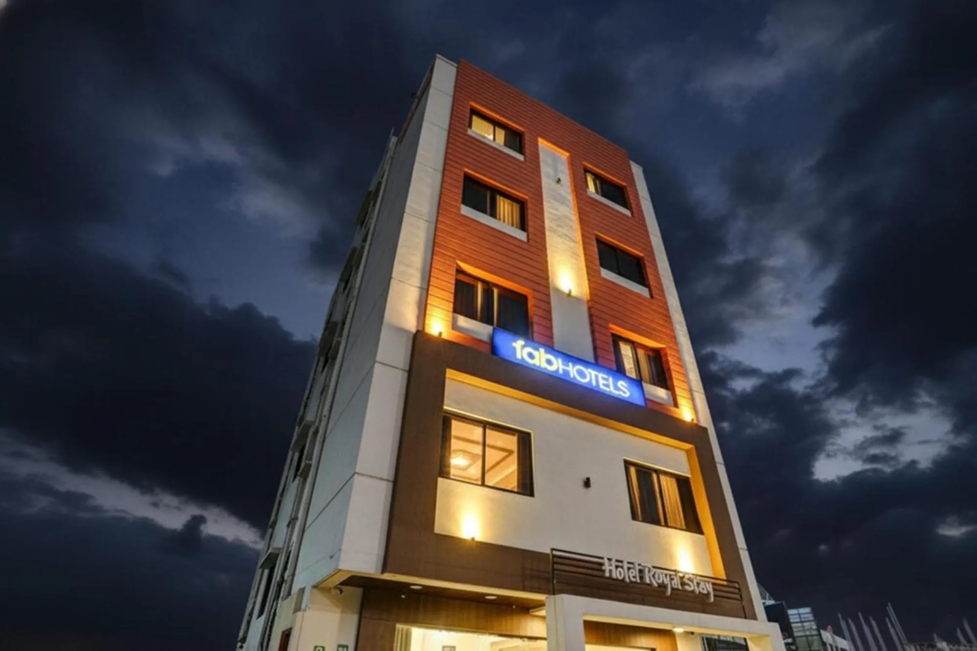 Property building in FabHotel Royal Stay - Beltarodi