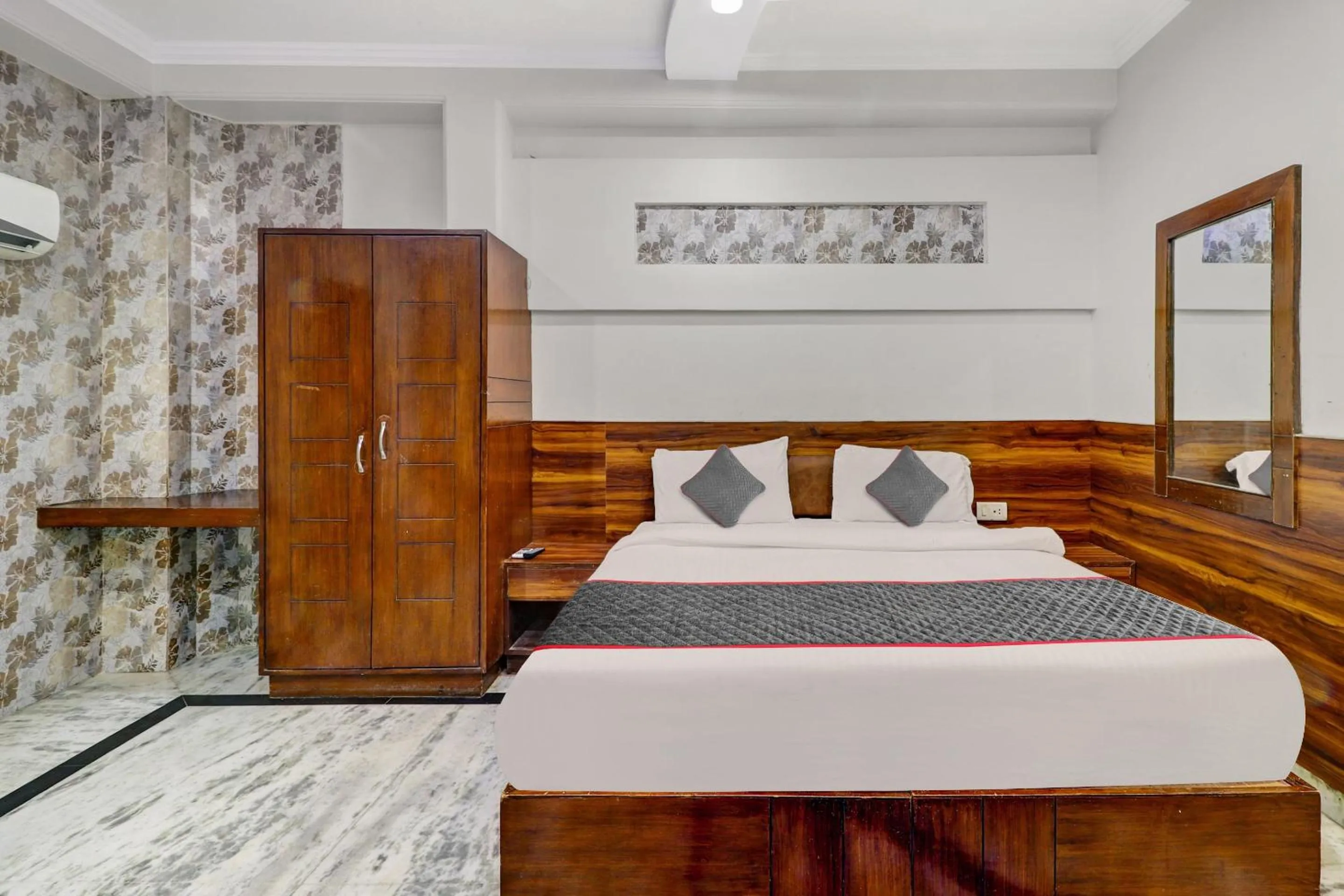 Bedroom, Bed in Hotel O ASA AGRA