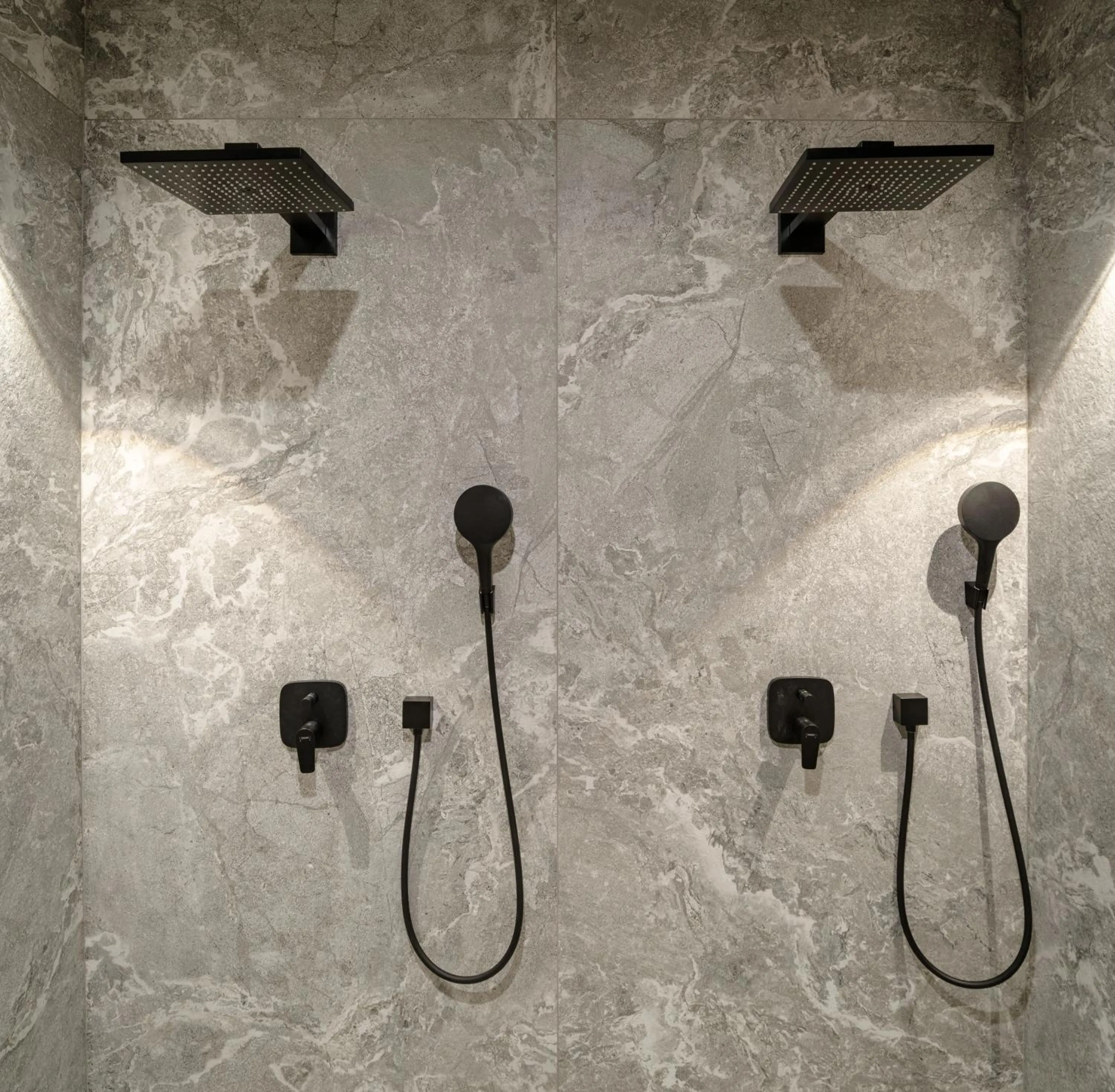 Steam room in Aldrov Resort