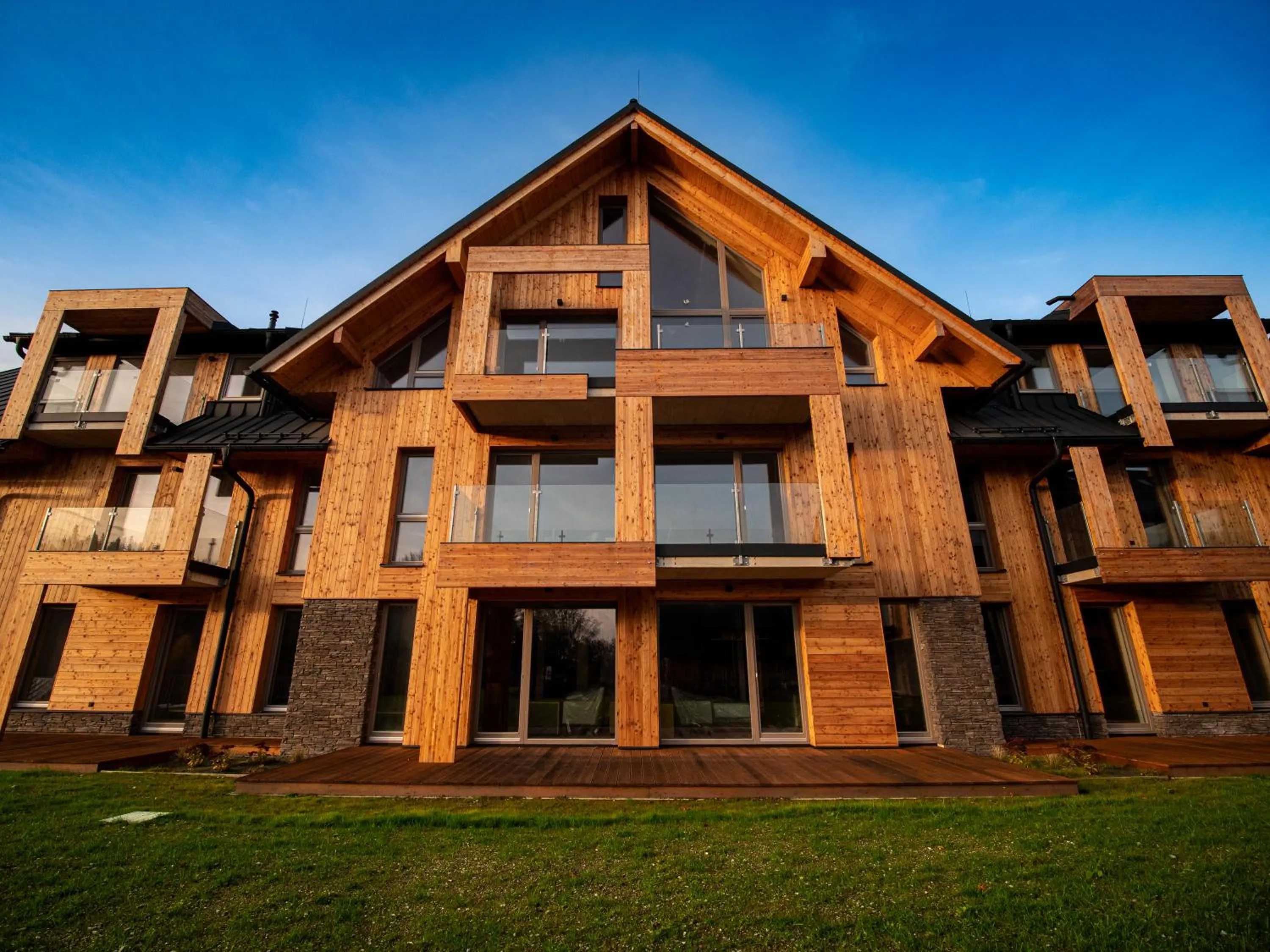 Property building in Aldrov Resort