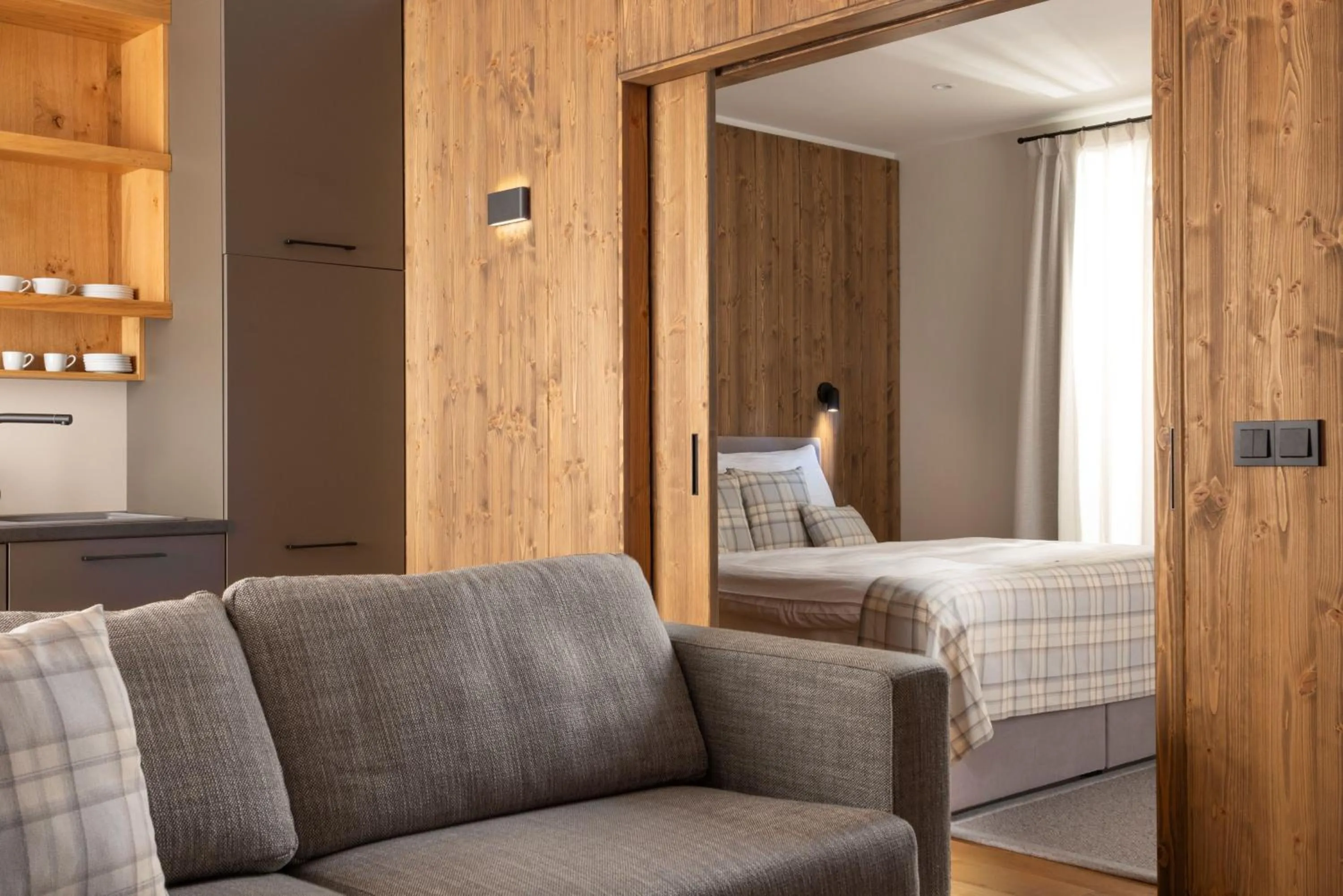 Living room, Bed in Aldrov Resort