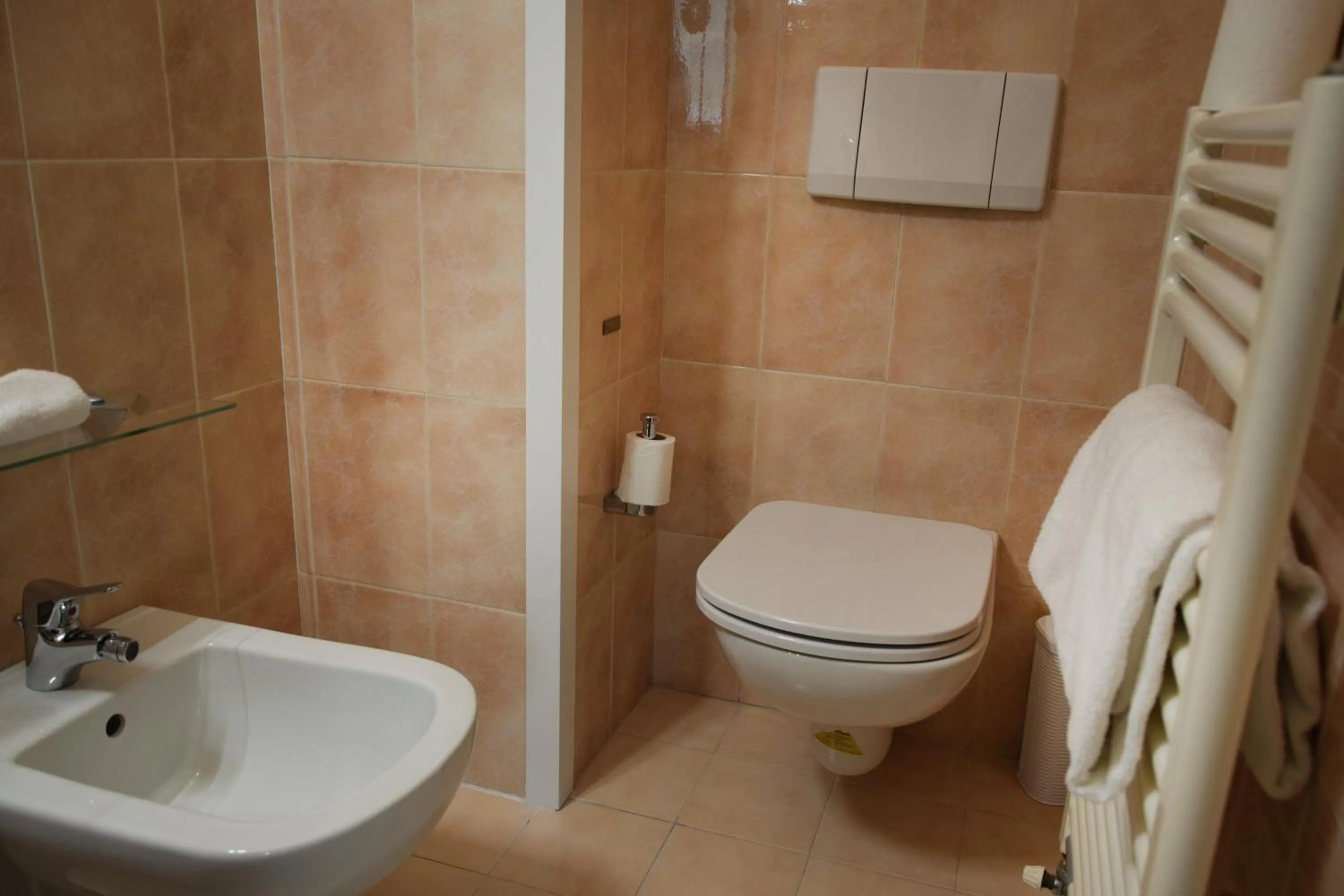 Bathroom in Hotel Valentino Du Parc