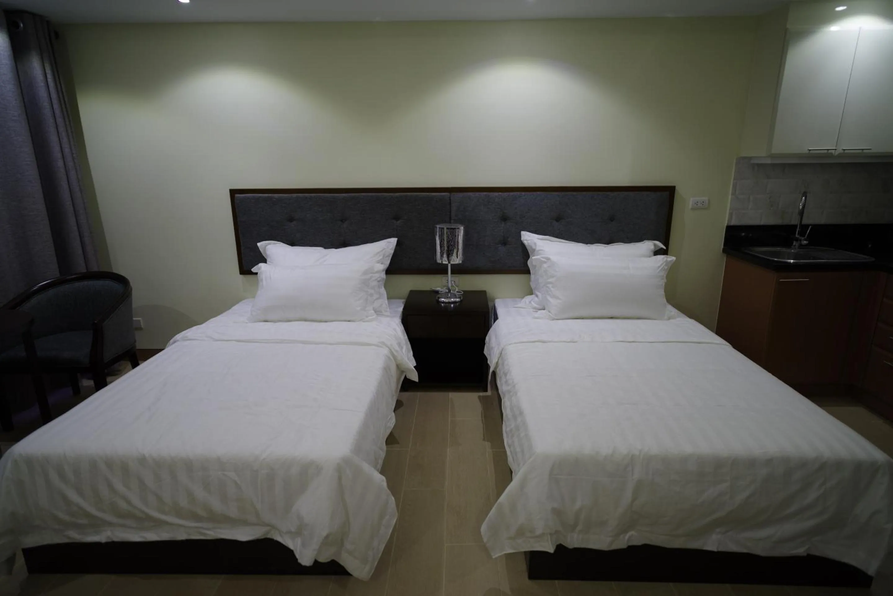 Bedroom, Bed in Luxe in Venice