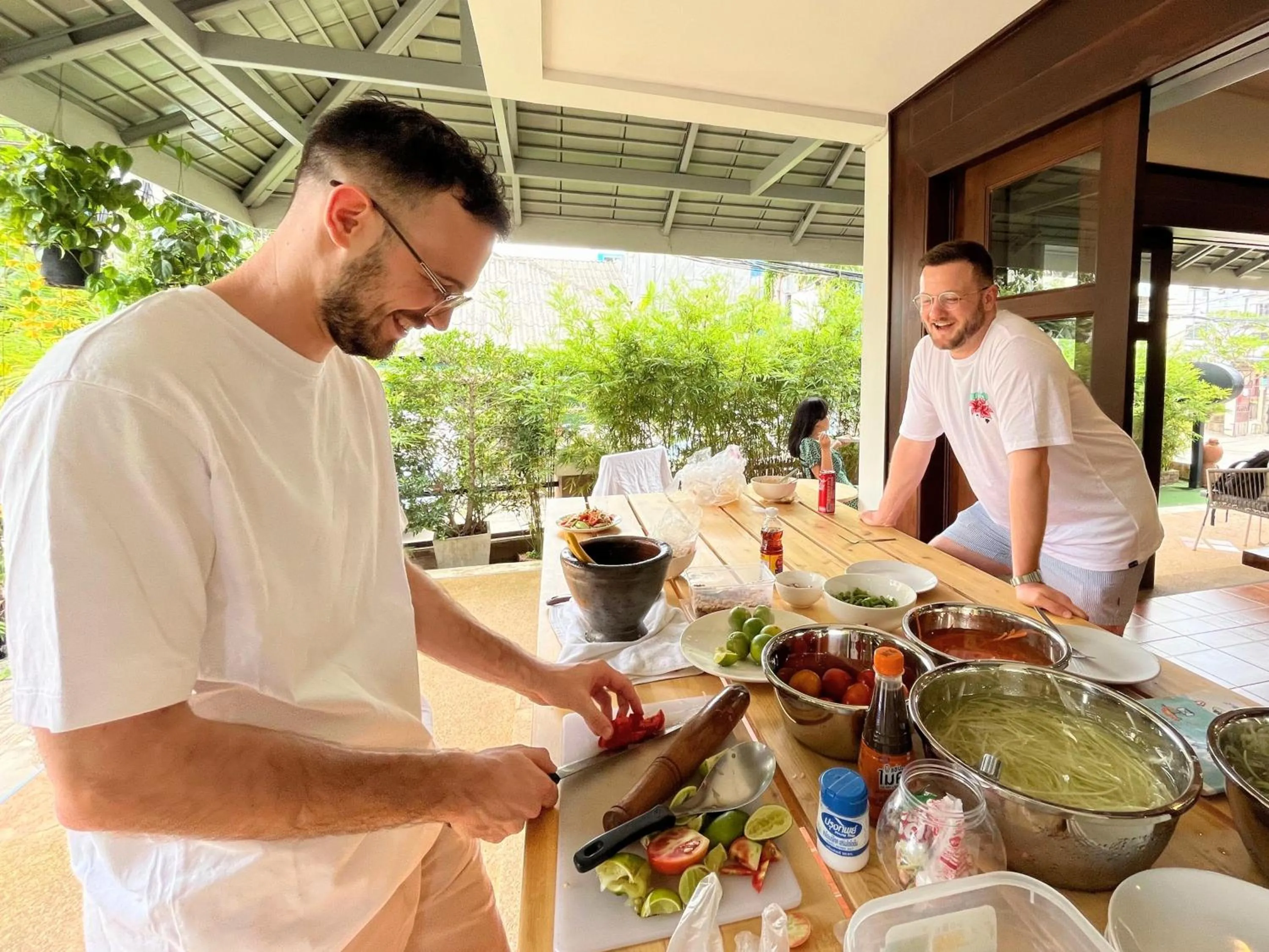 Restaurant/places to eat in The Social Club Coliving and Coworking space