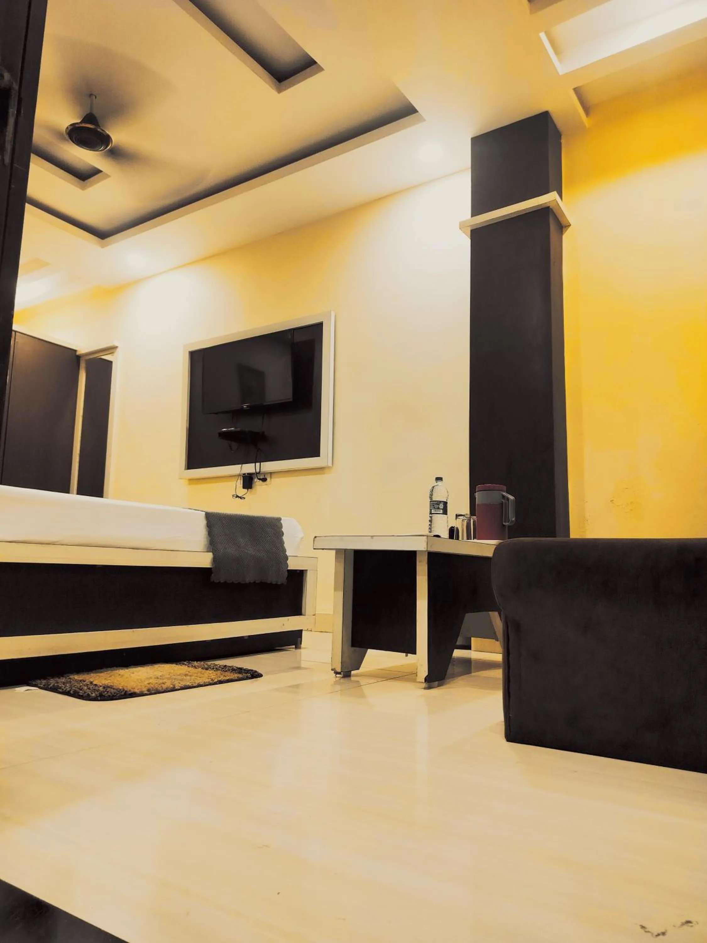 Bed in HOTEL R K PALACE Bhopal