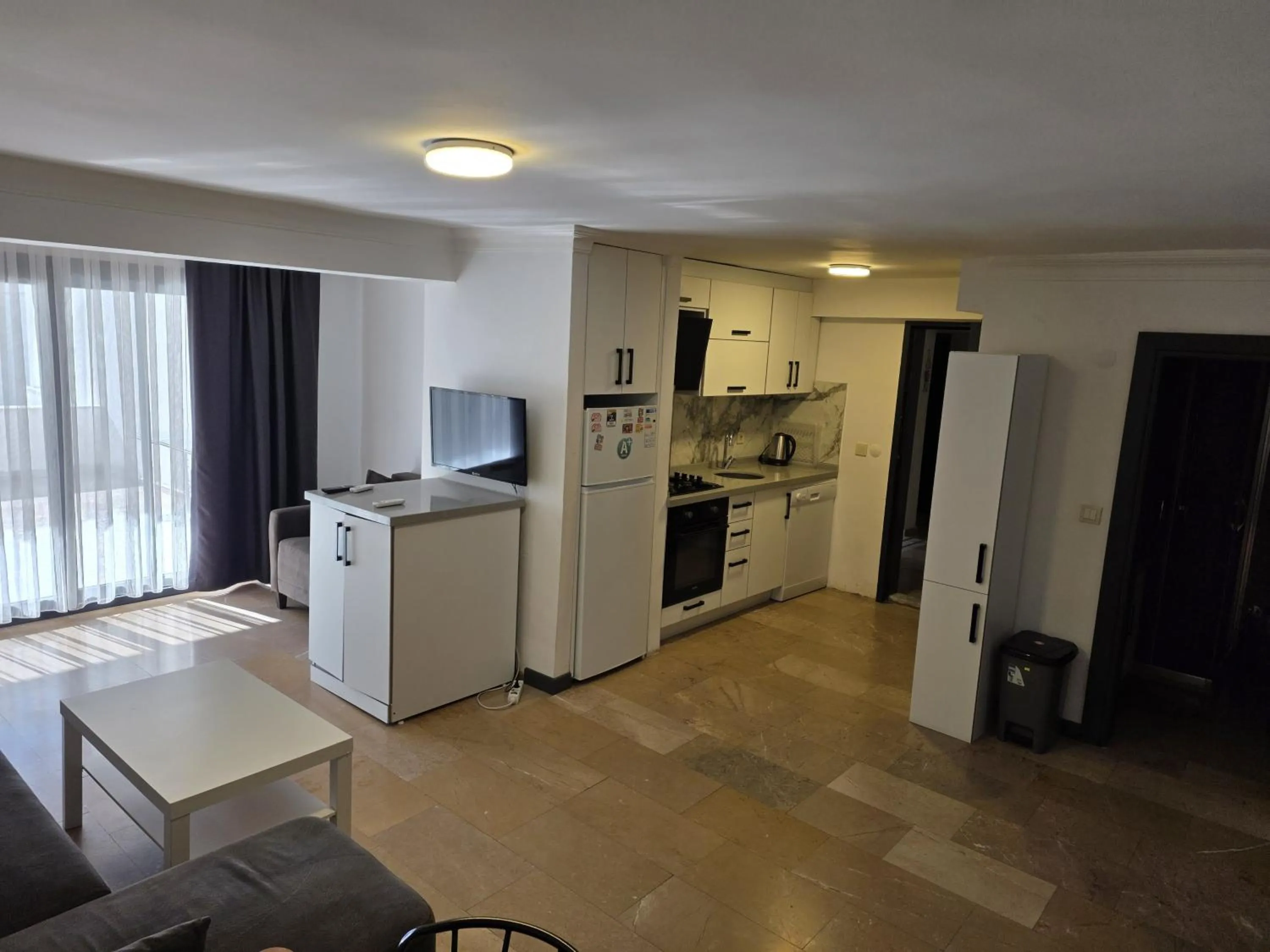 Coffee/tea facilities in İlya Apart 2