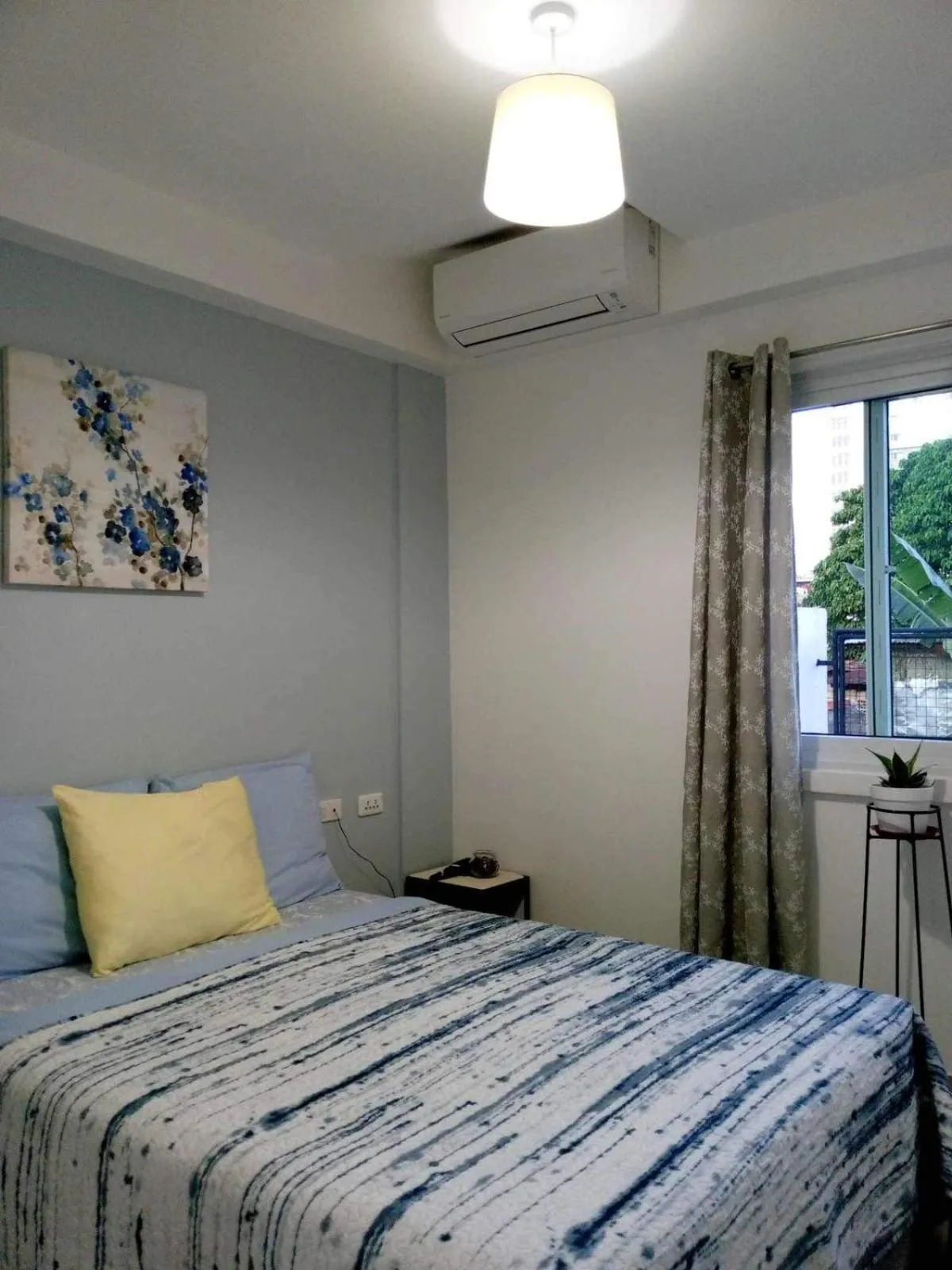 Bedroom, Bed in Cebu Mini Hotel