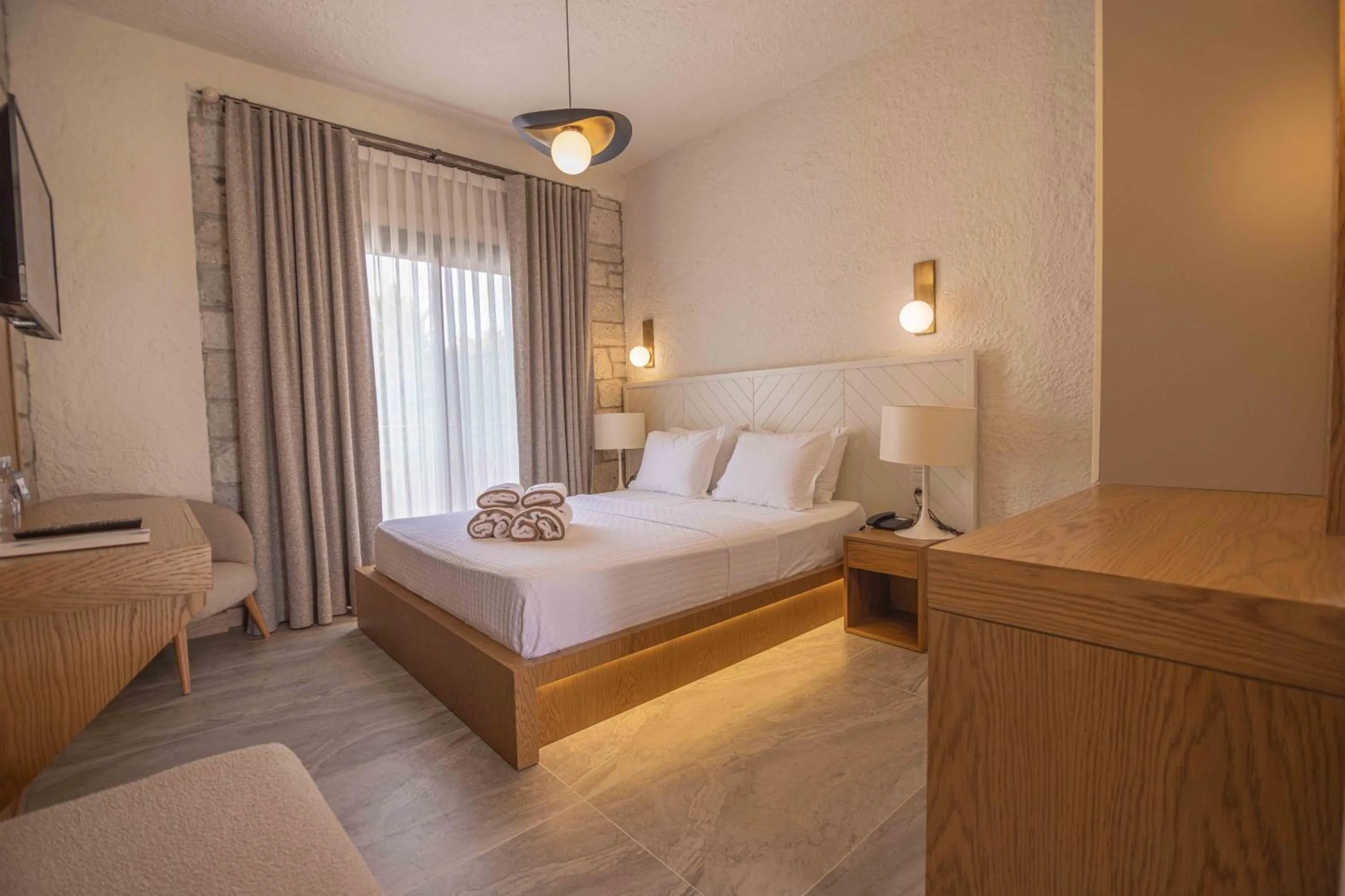 Bed in June Alaçatı Adult Only