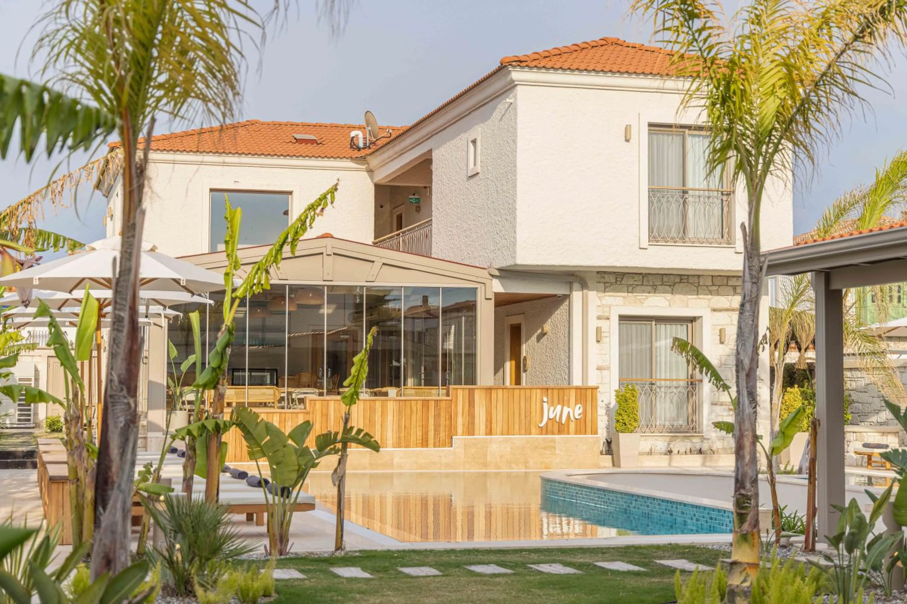 Property building in June Alaçatı Adult Only