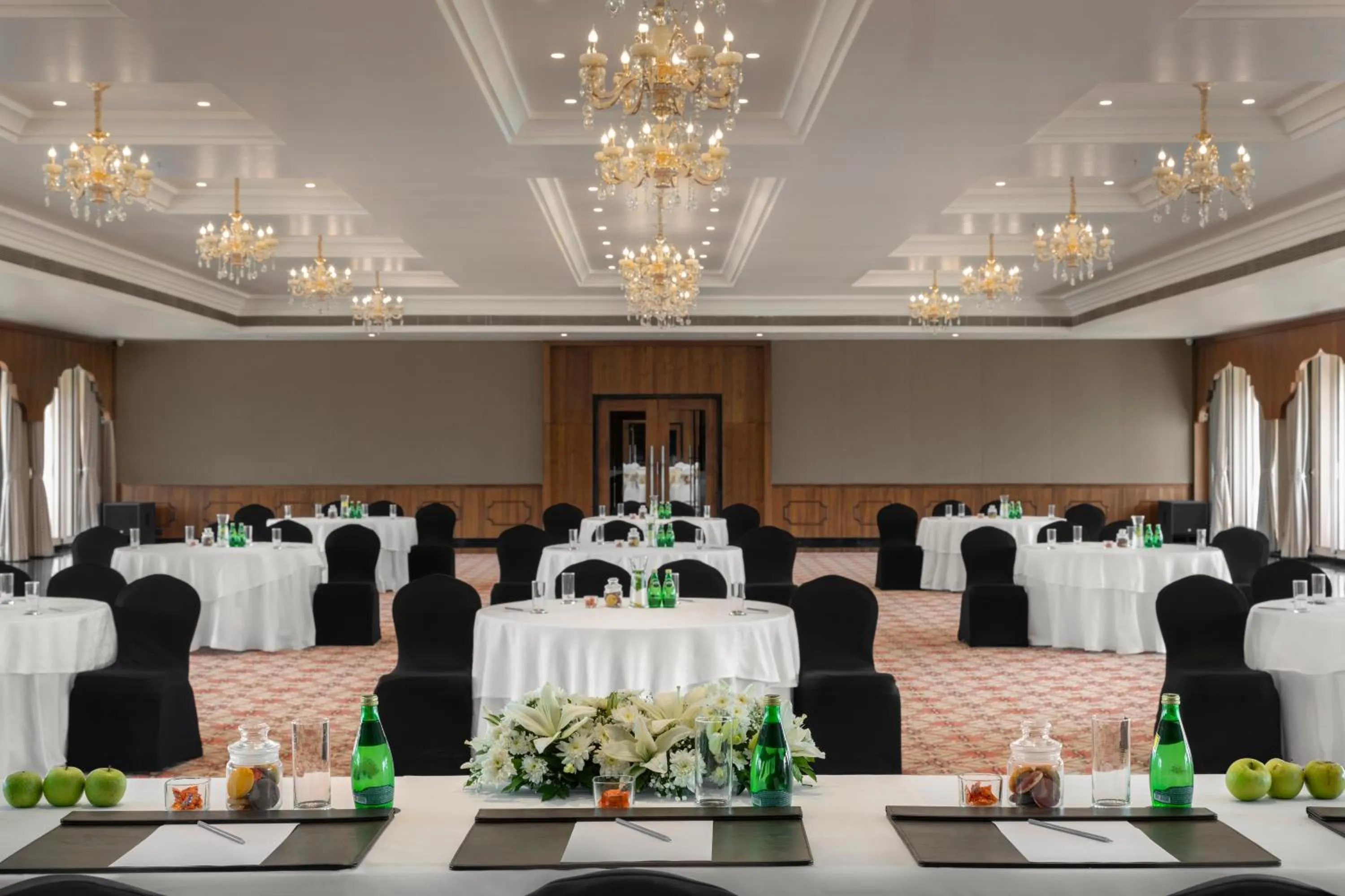 Banquet/Function facilities in Uday Palace Navsari, a member of Radisson Individuals