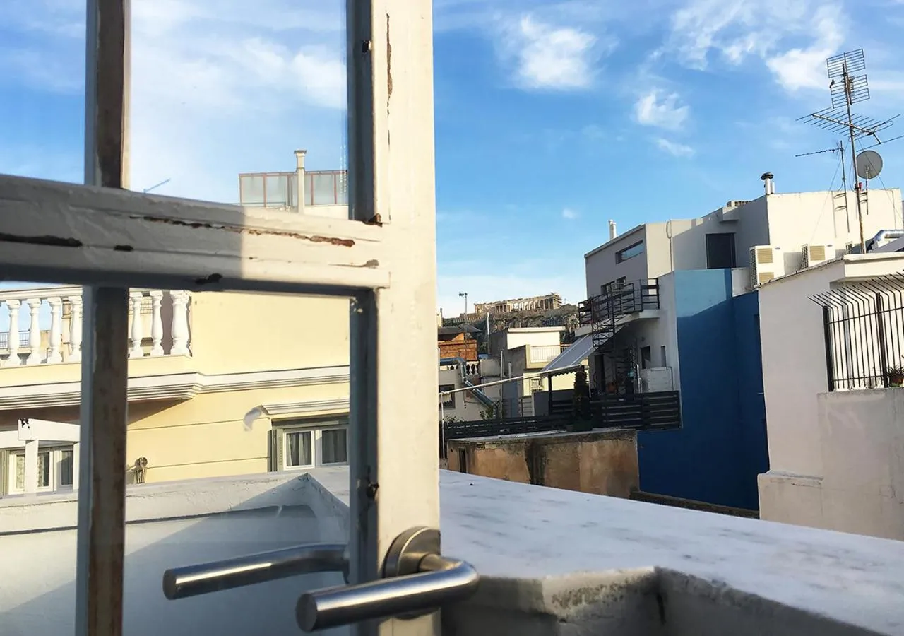 Property building in Live in Athens, PSYRRI Meet Me Here Apartments