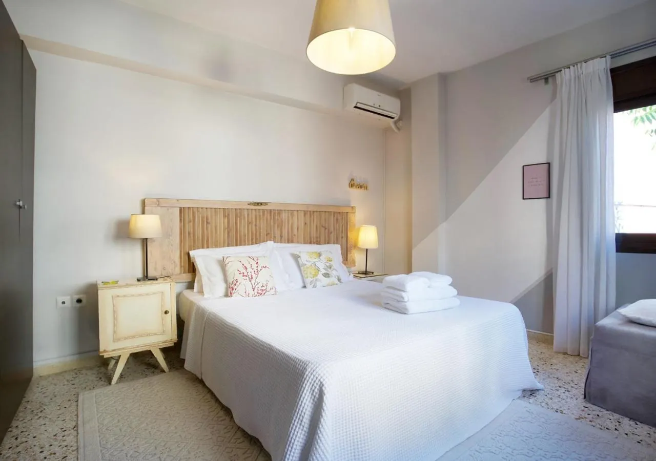 Bed in Live in Athens, PSYRRI Meet Me Here Apartments