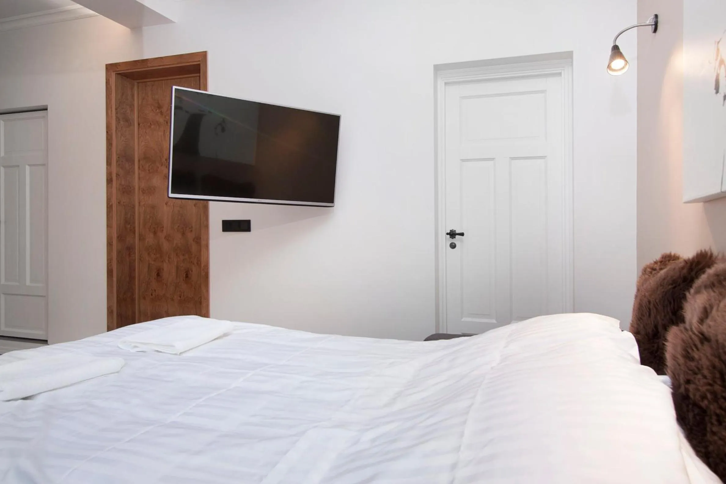 Bed in Astro Hverfisgata