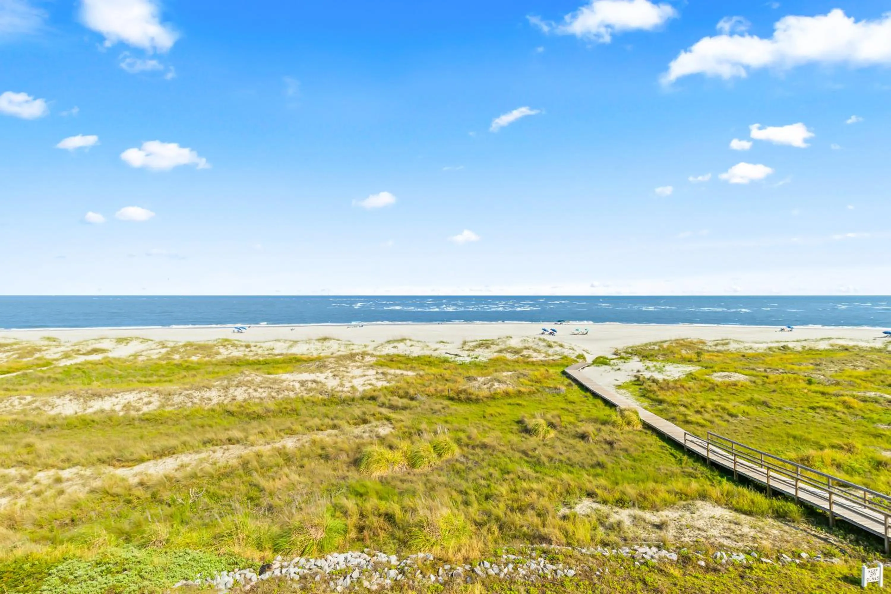 Nearby landmark in Mariner's Walk 12E - Modern Oceanfront Villa