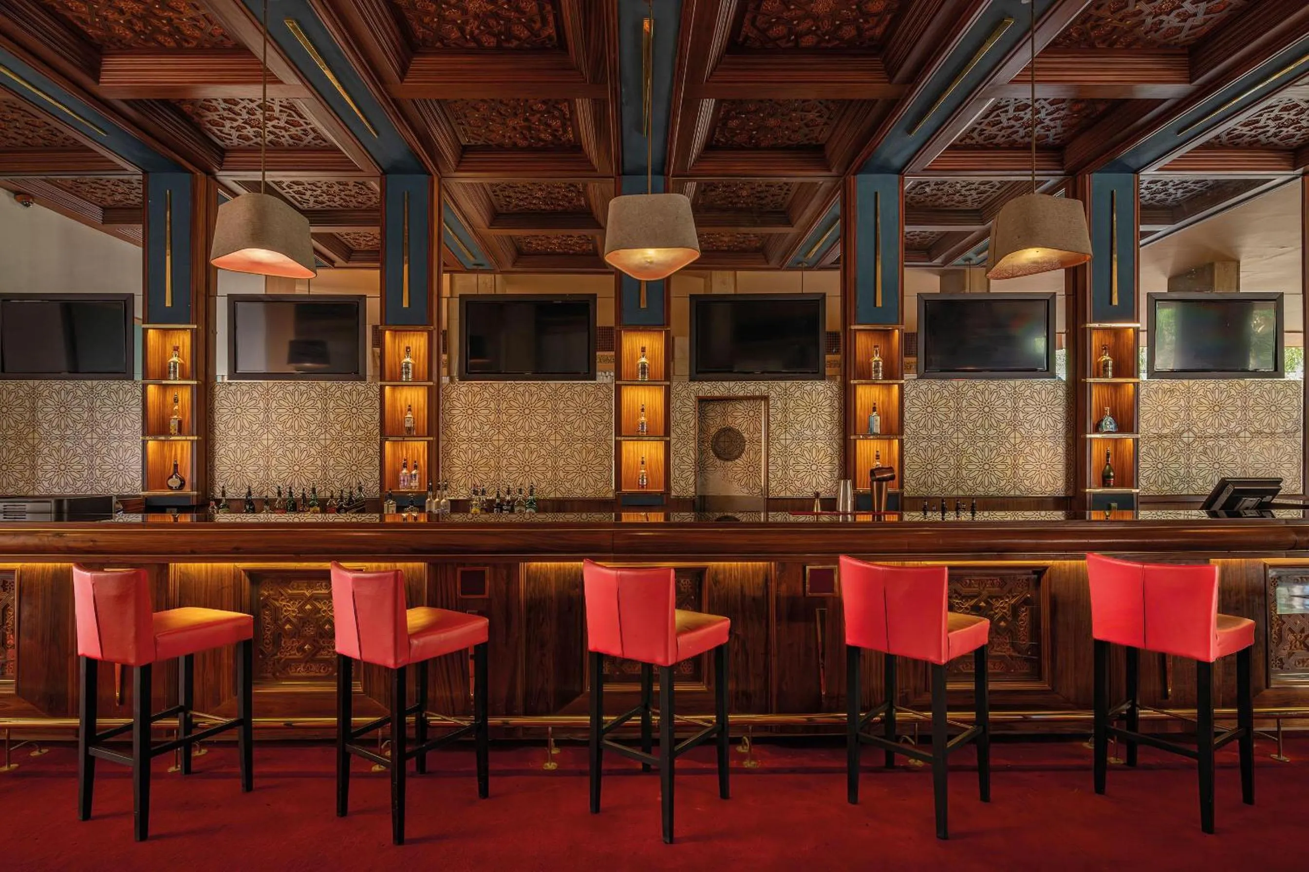 Lounge or bar in Es Saadi Marrakech Resort - Hotel