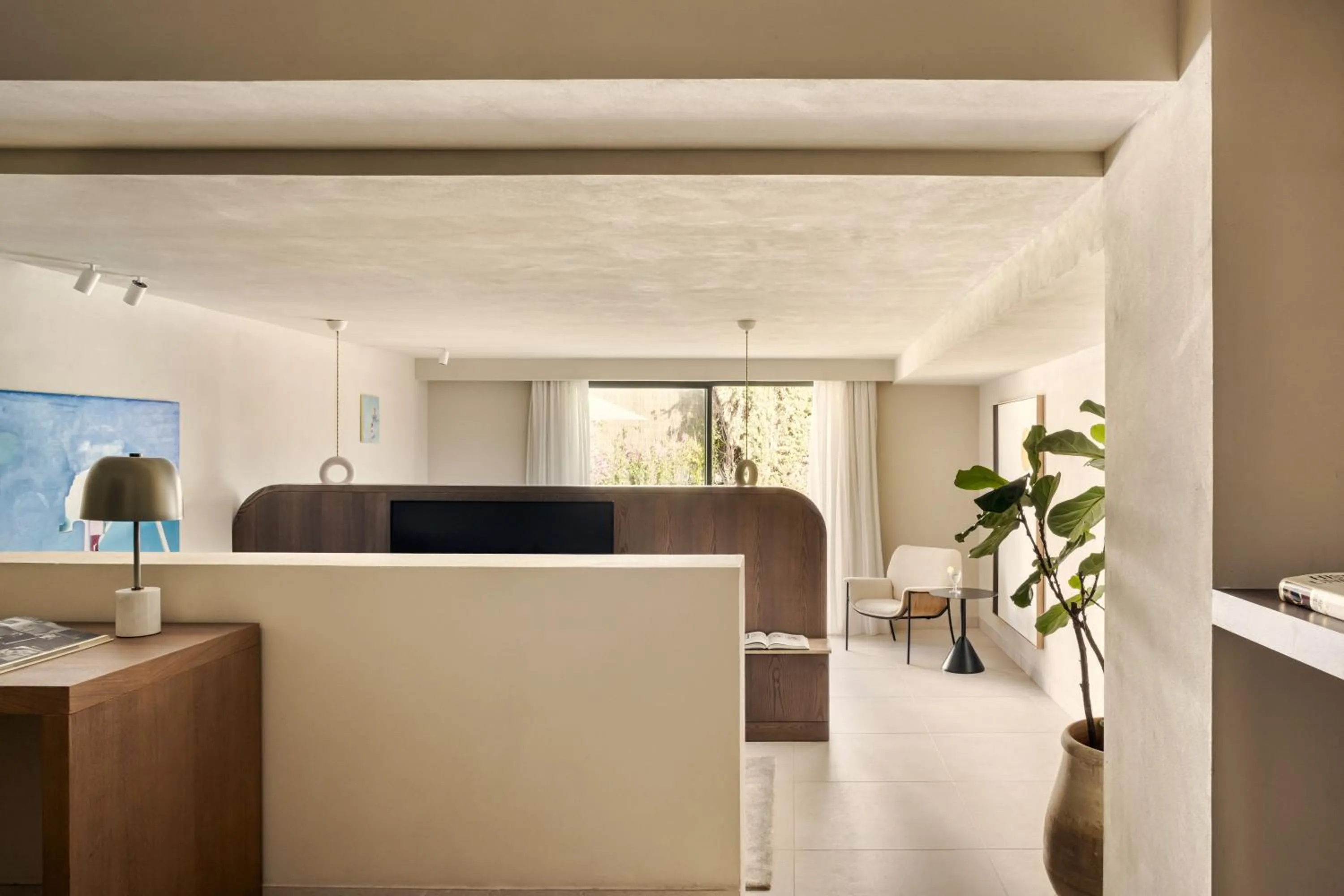 TV and multimedia in Anfitrión Villas & Suites